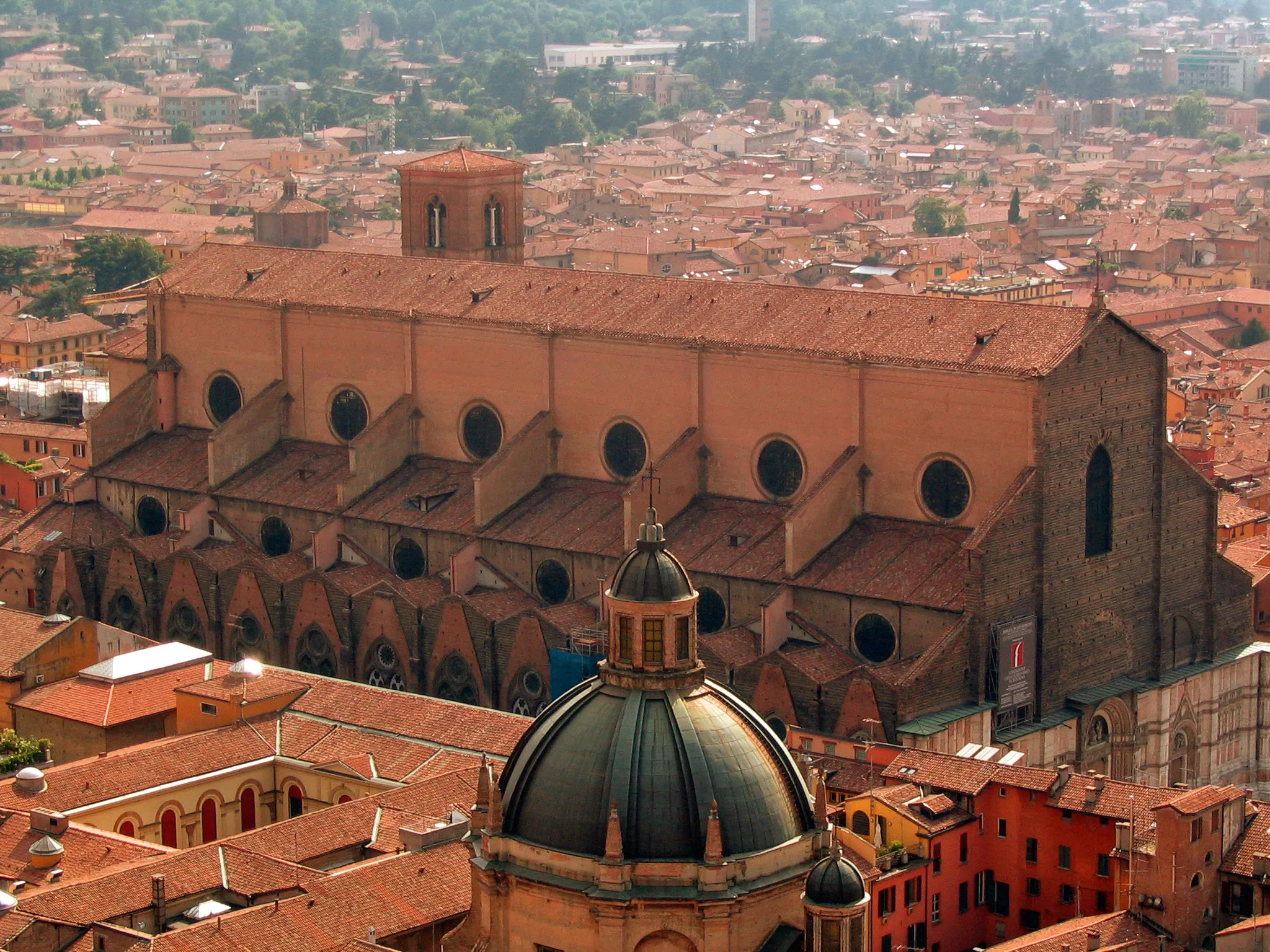 Photo showing: San Petronio a Bologna vista dalla Torre degli Asinelli.