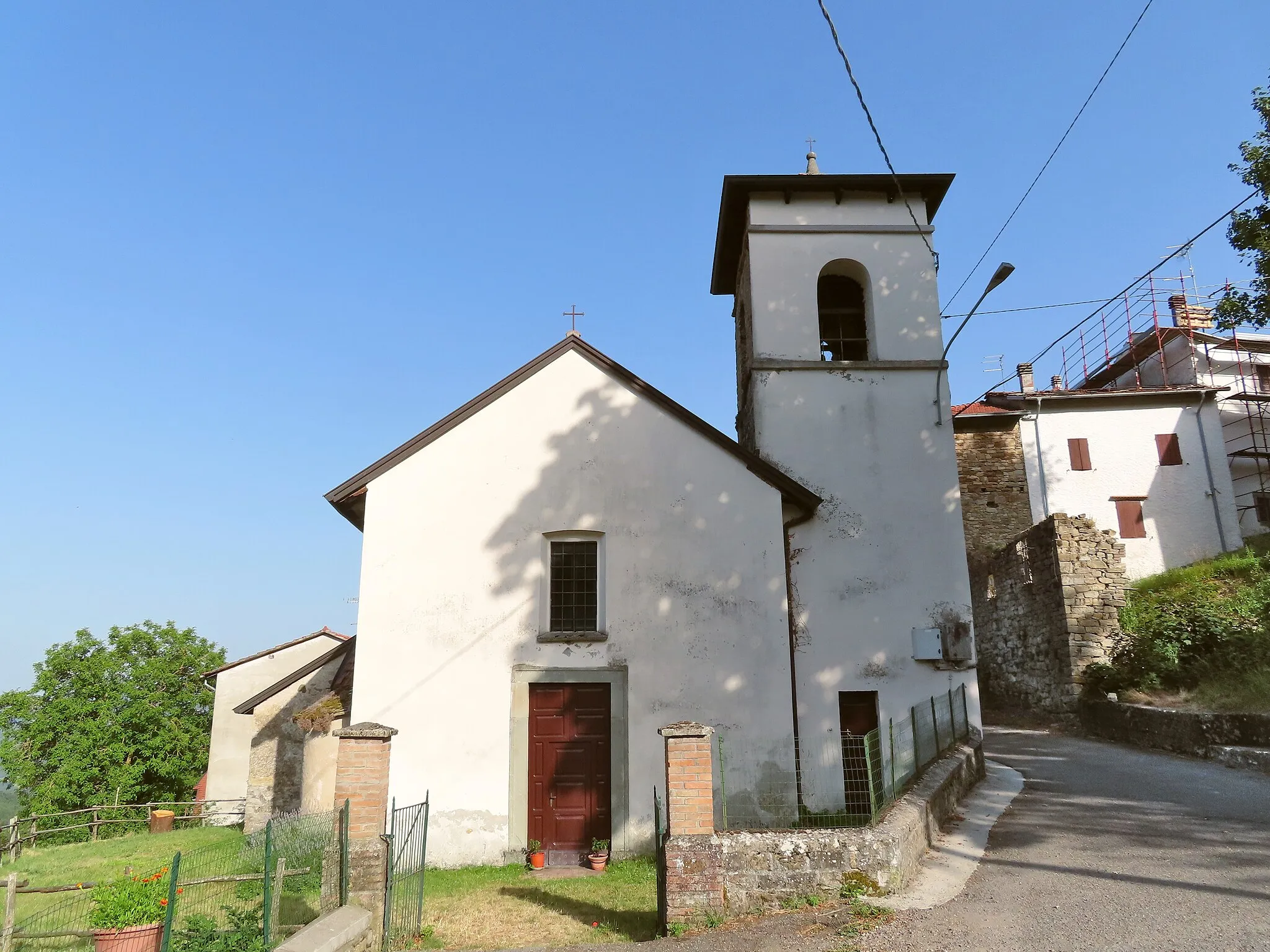 Photo showing: Facciata della chiesa di San Lorenzo