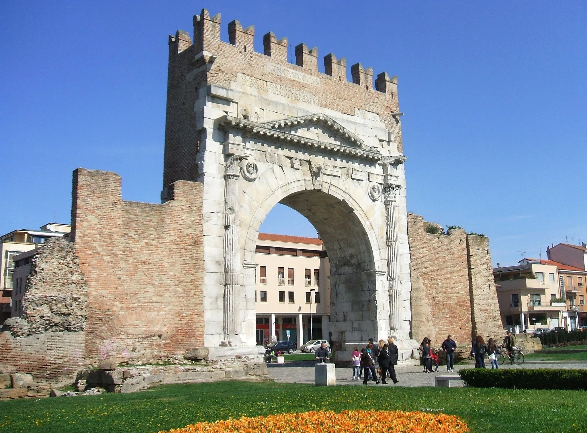 Photo showing: Arch of Augustus in Rimini, Italy