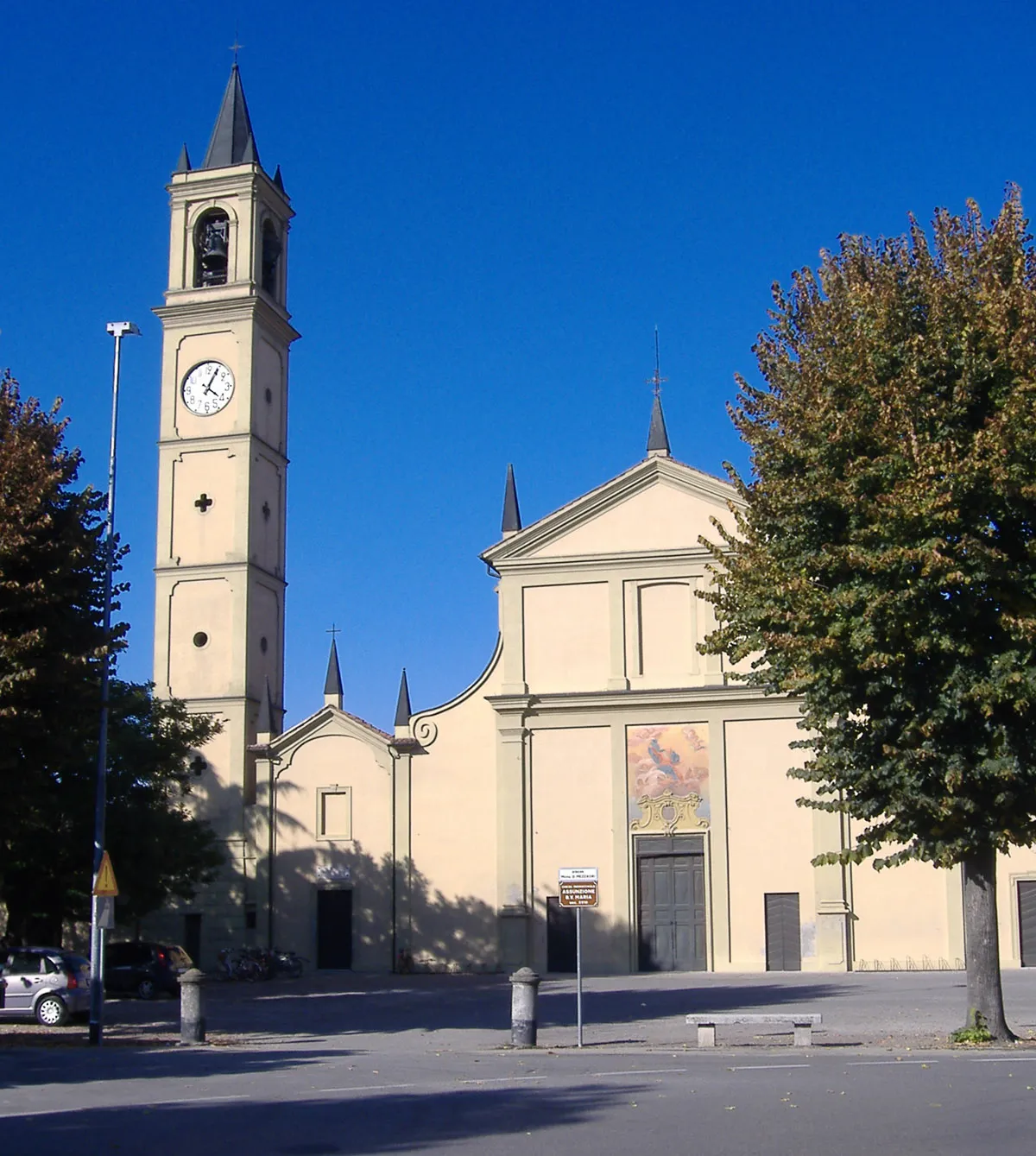Photo showing: La Chiesa parrocchiale di Caselle Landi - Italia