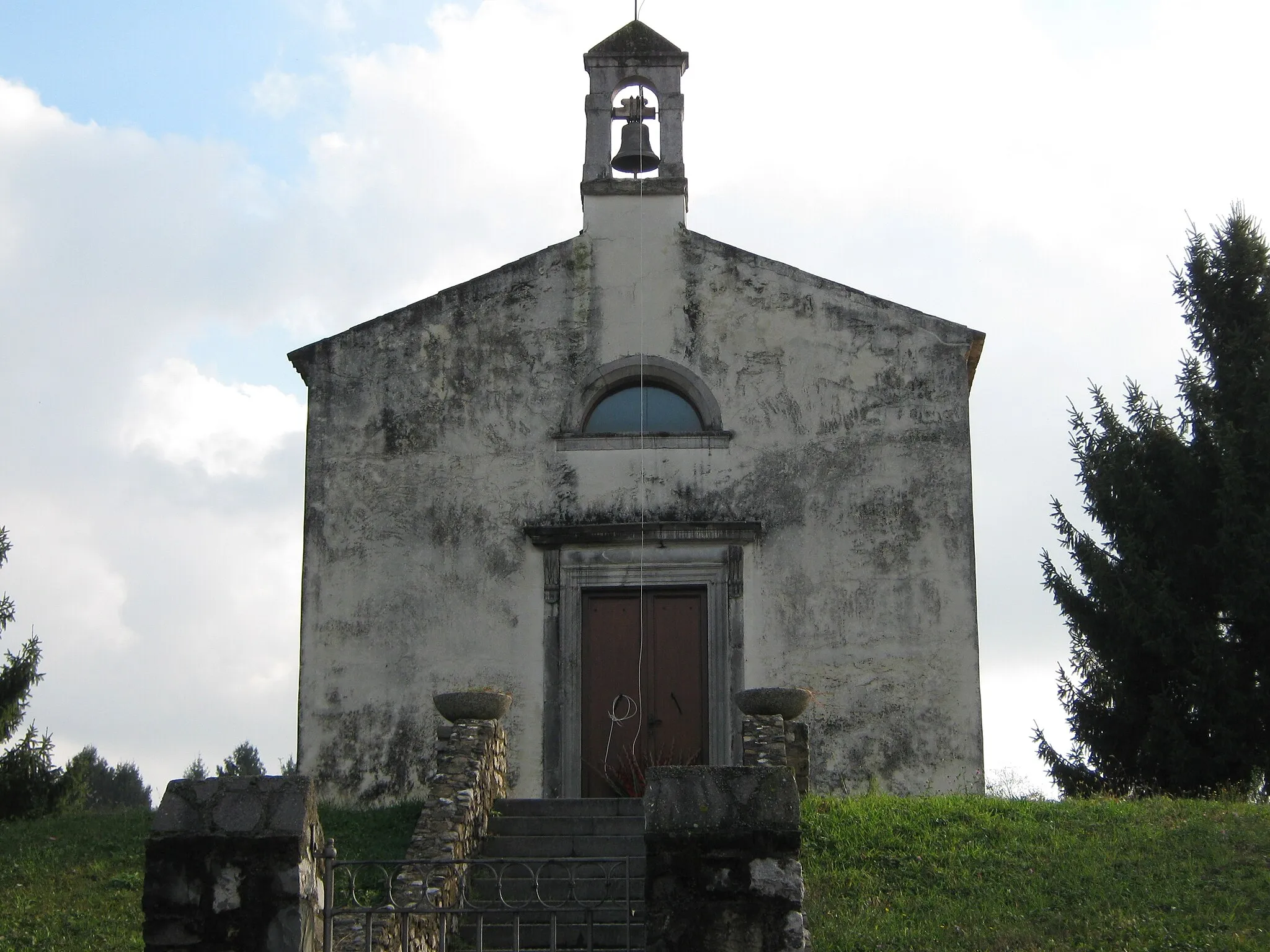 Photo showing: San Martino, Caporiacco