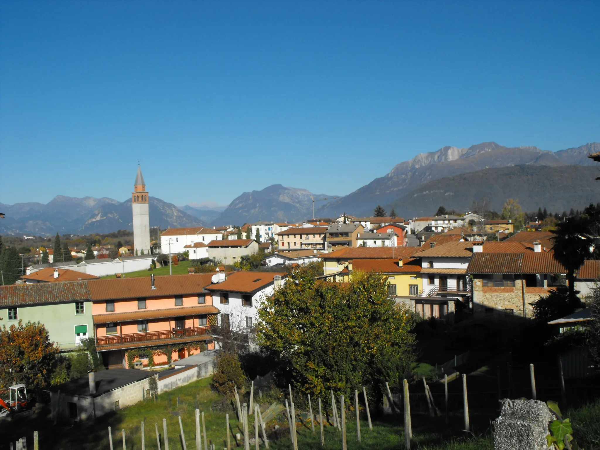 Photo showing: Panorama of Raspano, village of the Cassacco's municipality, province of Udine in the region Friuli-Venezia Giulia - Italy