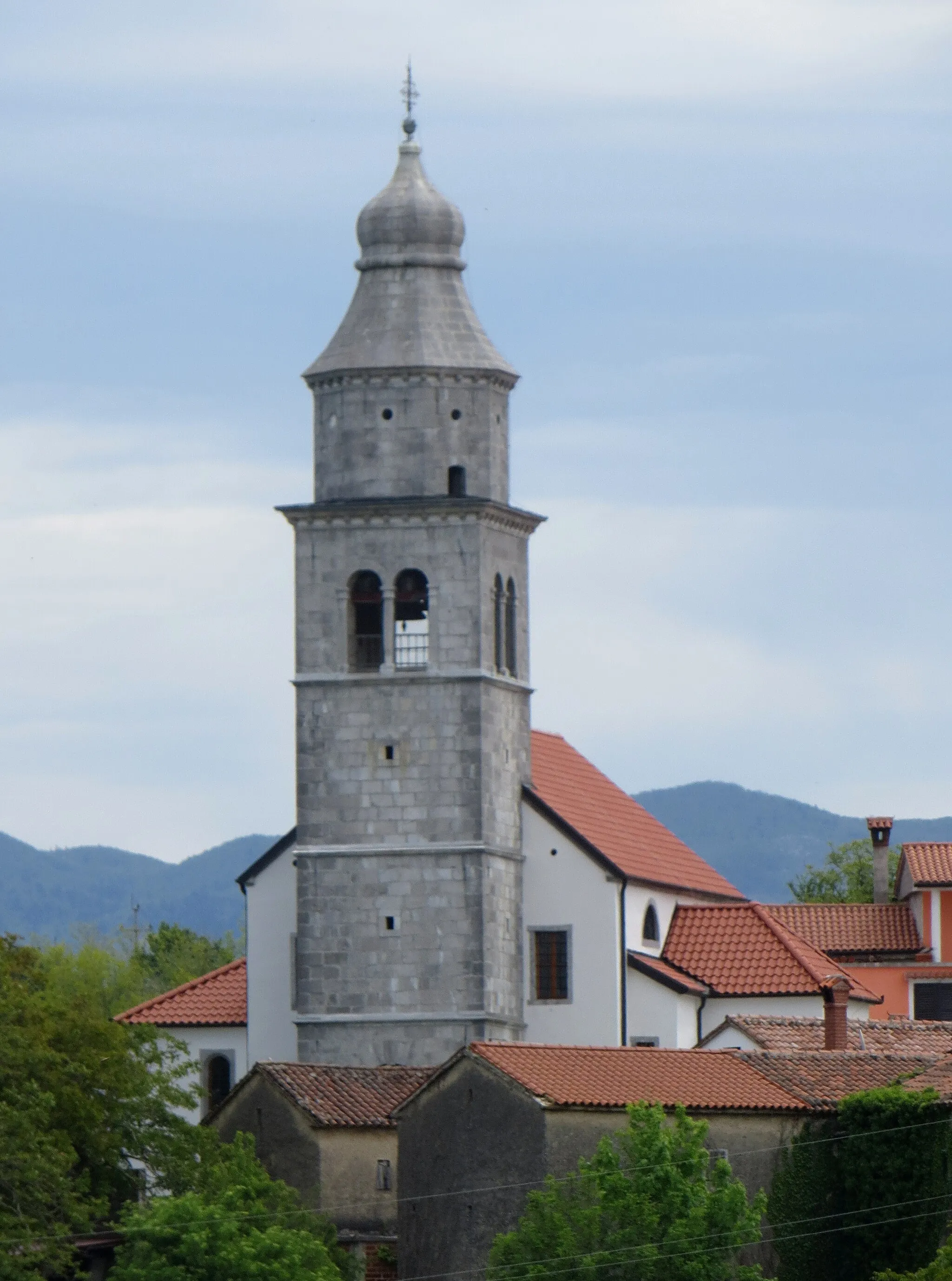 Photo showing: Saint James's Church in Štjak, Municipality of Sežana, Slovenia