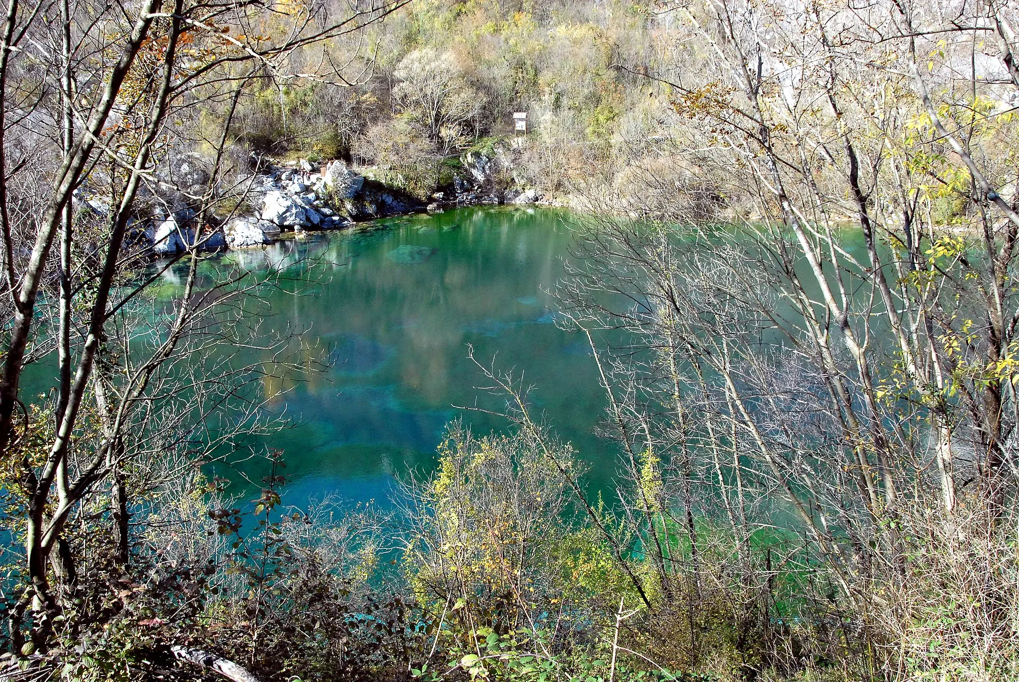 Photo showing: Lago di Cornino in the community of Forgaria nel Friuli, province of Udine, region Friuli Venezia-Giulia, Italy