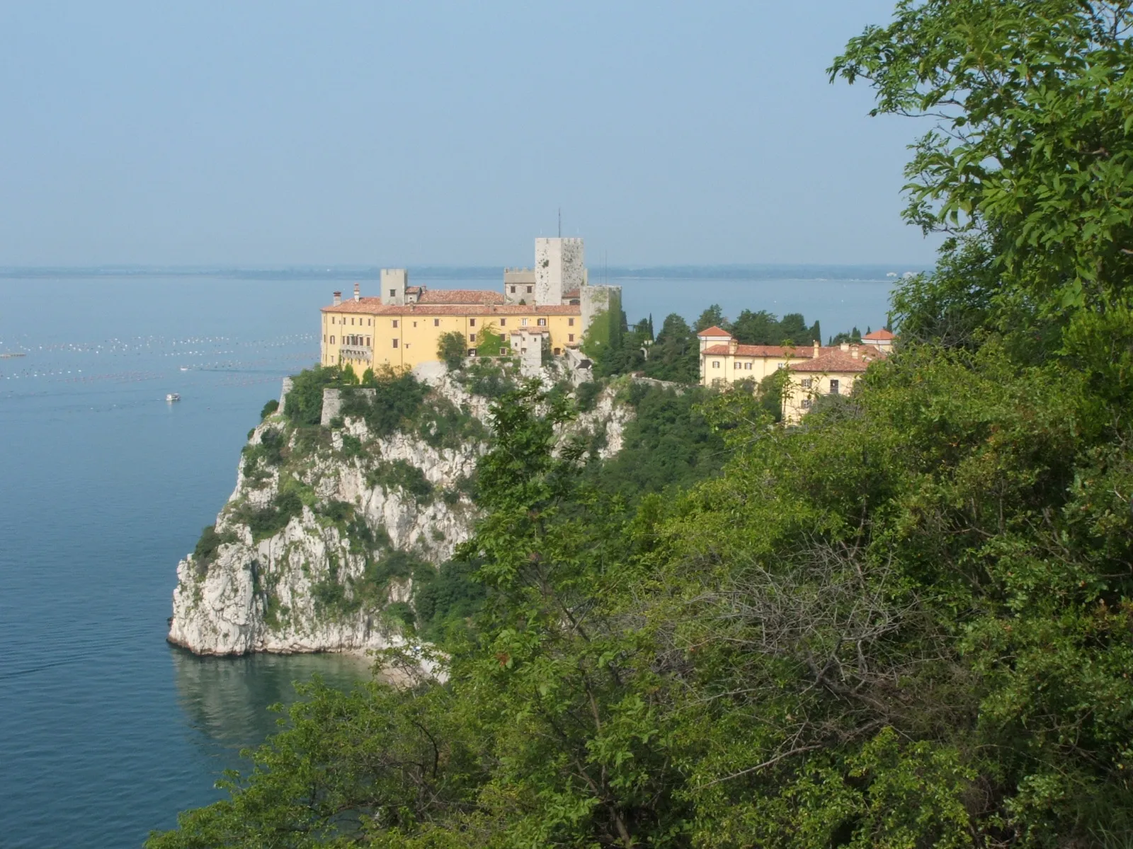 Photo showing: Immagine dal Castello di Duino.