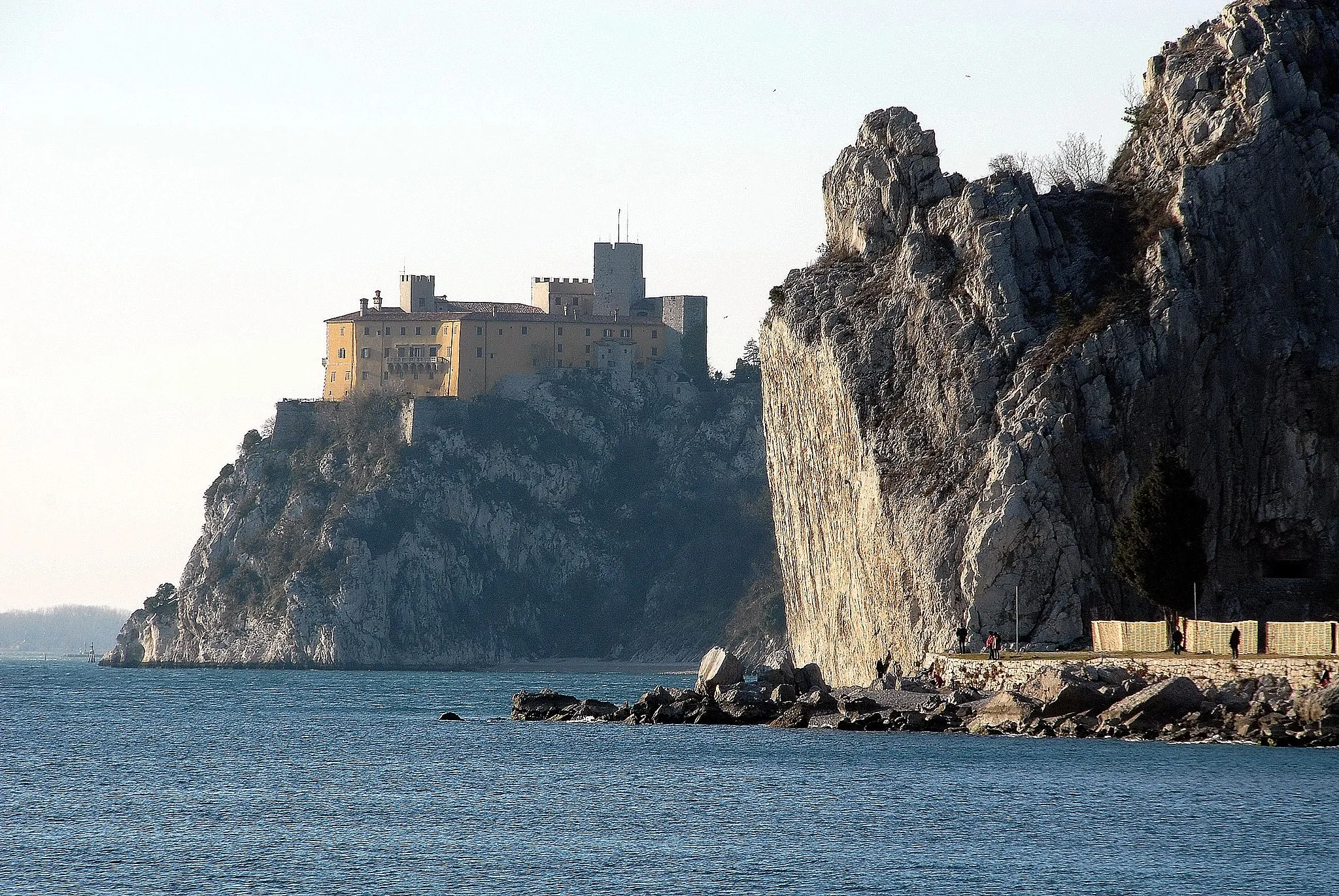 Photo showing: Duino castle, municipality Duino, Friuli-Venezia Giulia, Italy / EU