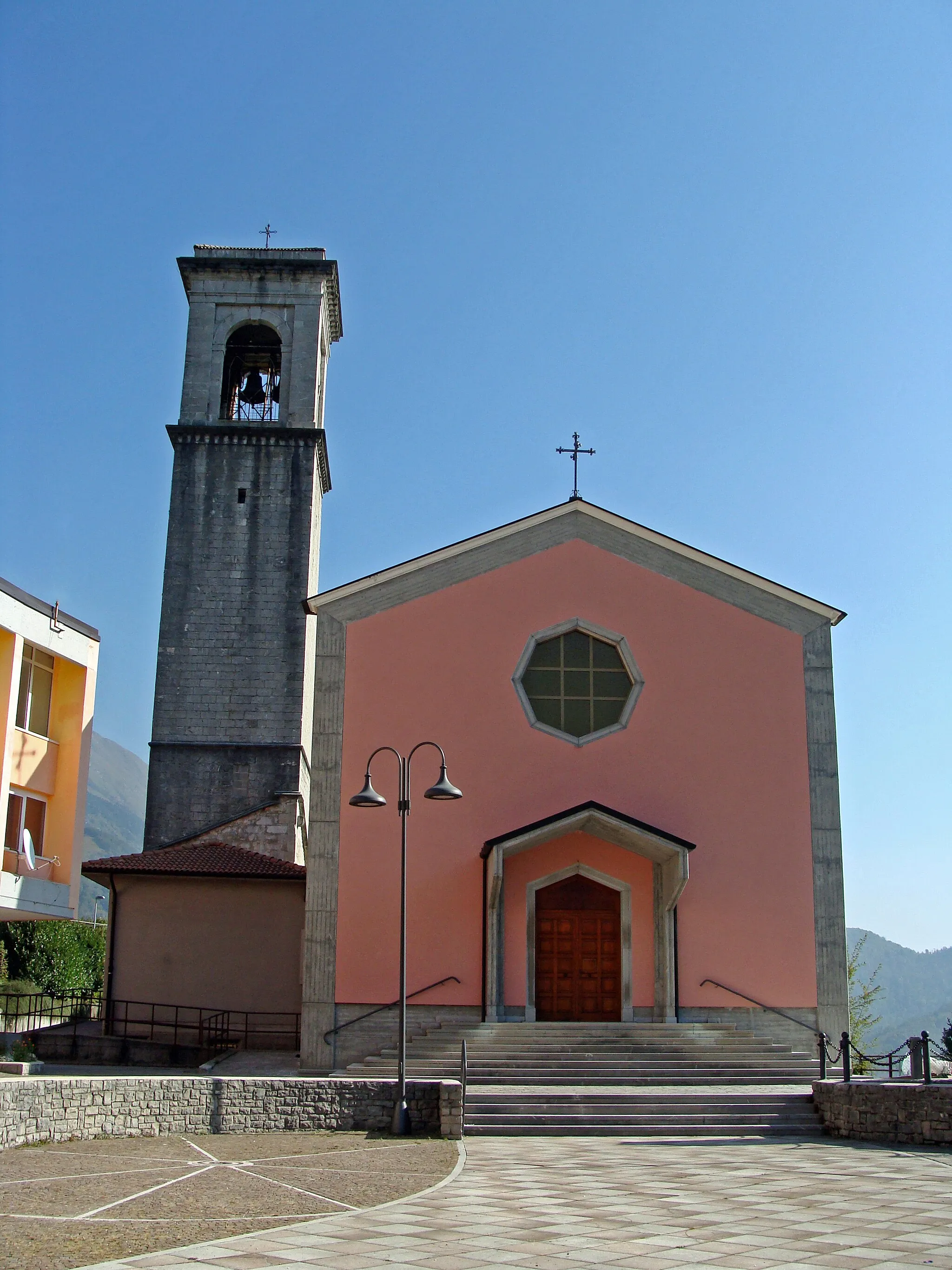 Photo showing: Monteaperta chiesa San Michele