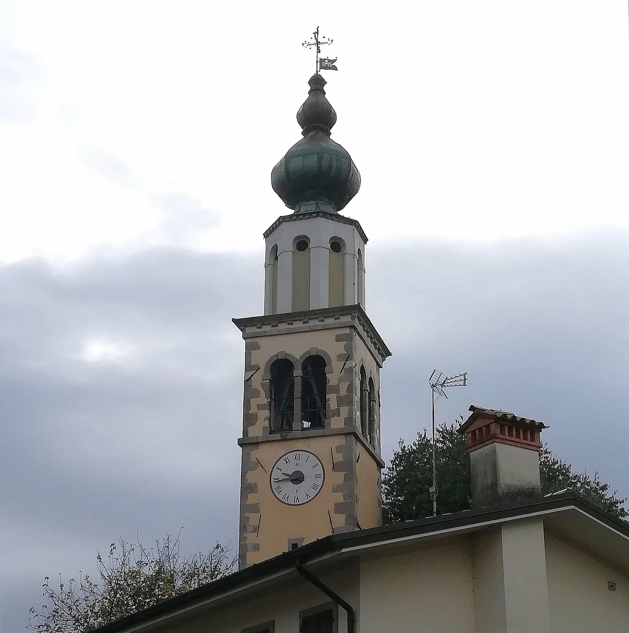 Photo showing: Il campanile della parrocchiale di Tapogliano (UD)