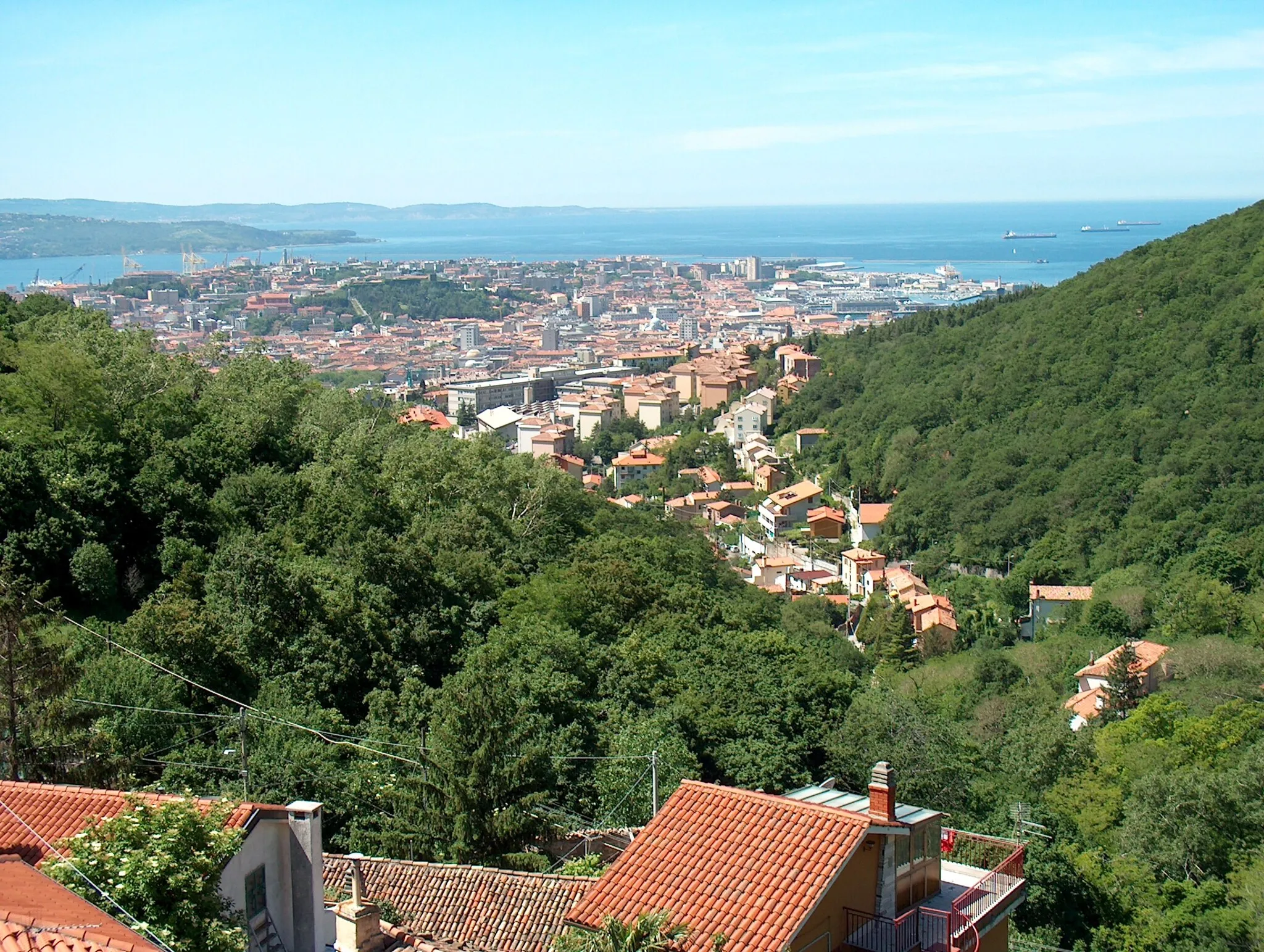 Photo showing: Trieste da Clivio Artemisio