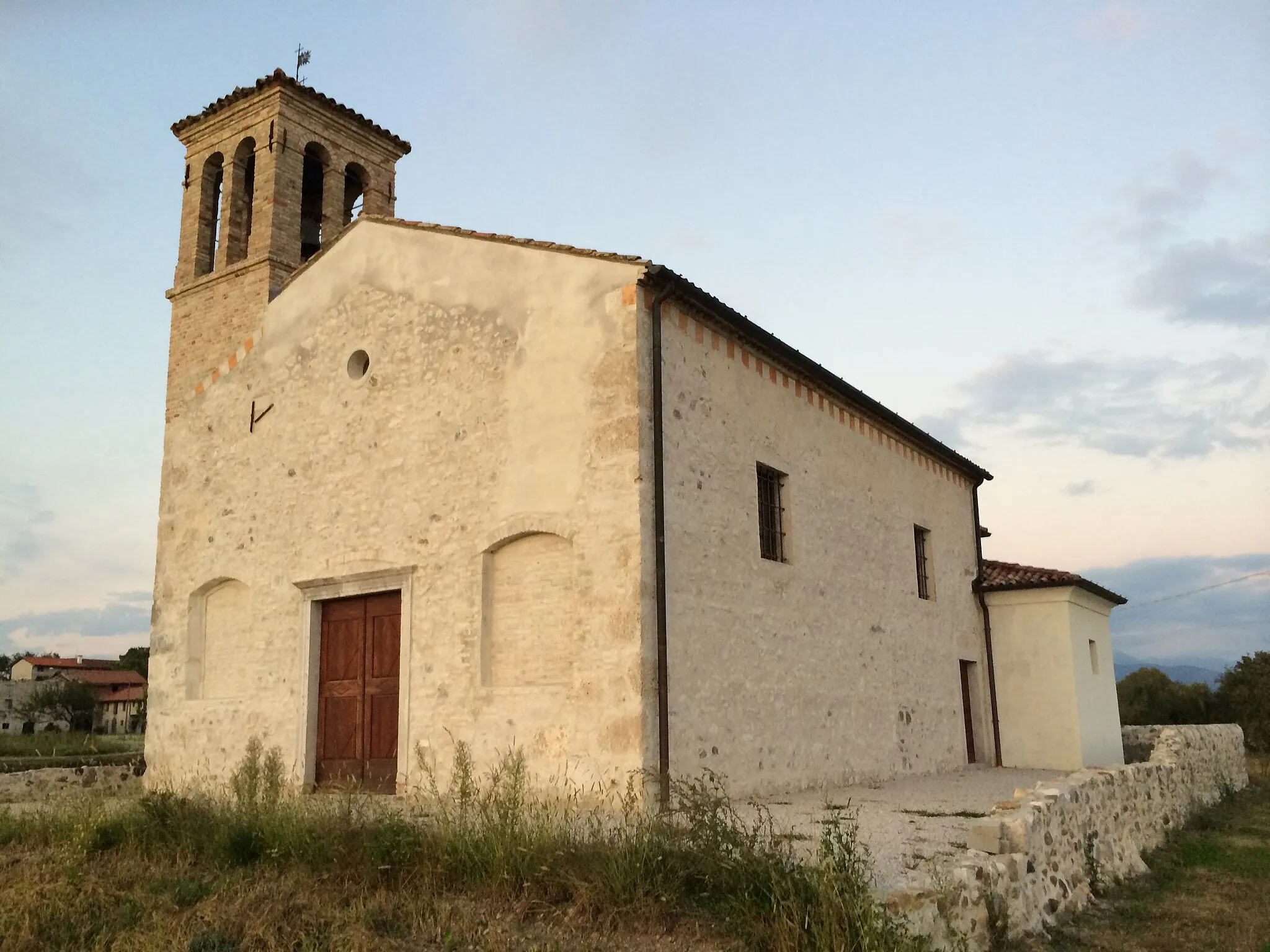 Photo showing: Entesano - Chiesa San Zenone