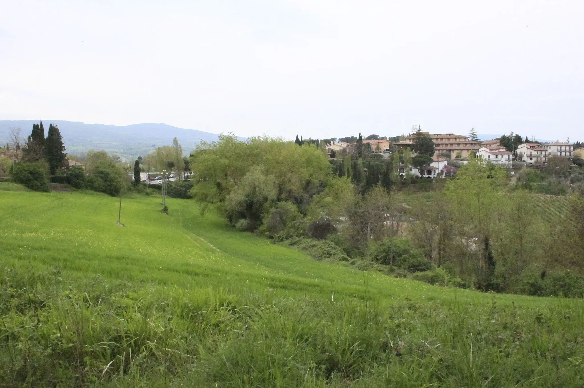 Photo showing: Querce al Pino, hamlet of Chiusi, Province of Siena, Tuscany, Italy