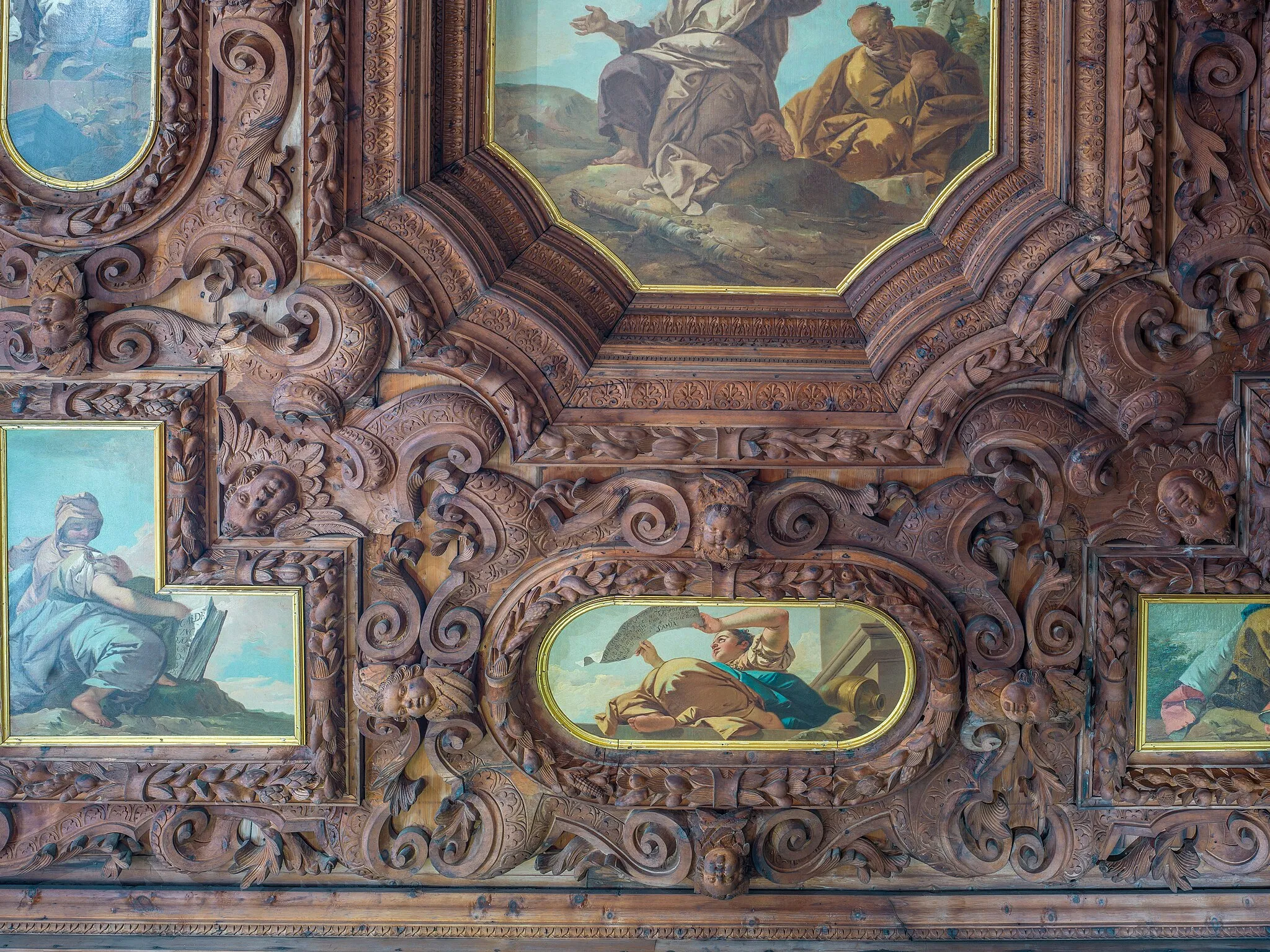 Photo showing: Woodcarved ceiling by Giacomo Piazzetta in the Scuola Grande dei Carmini in Venice.