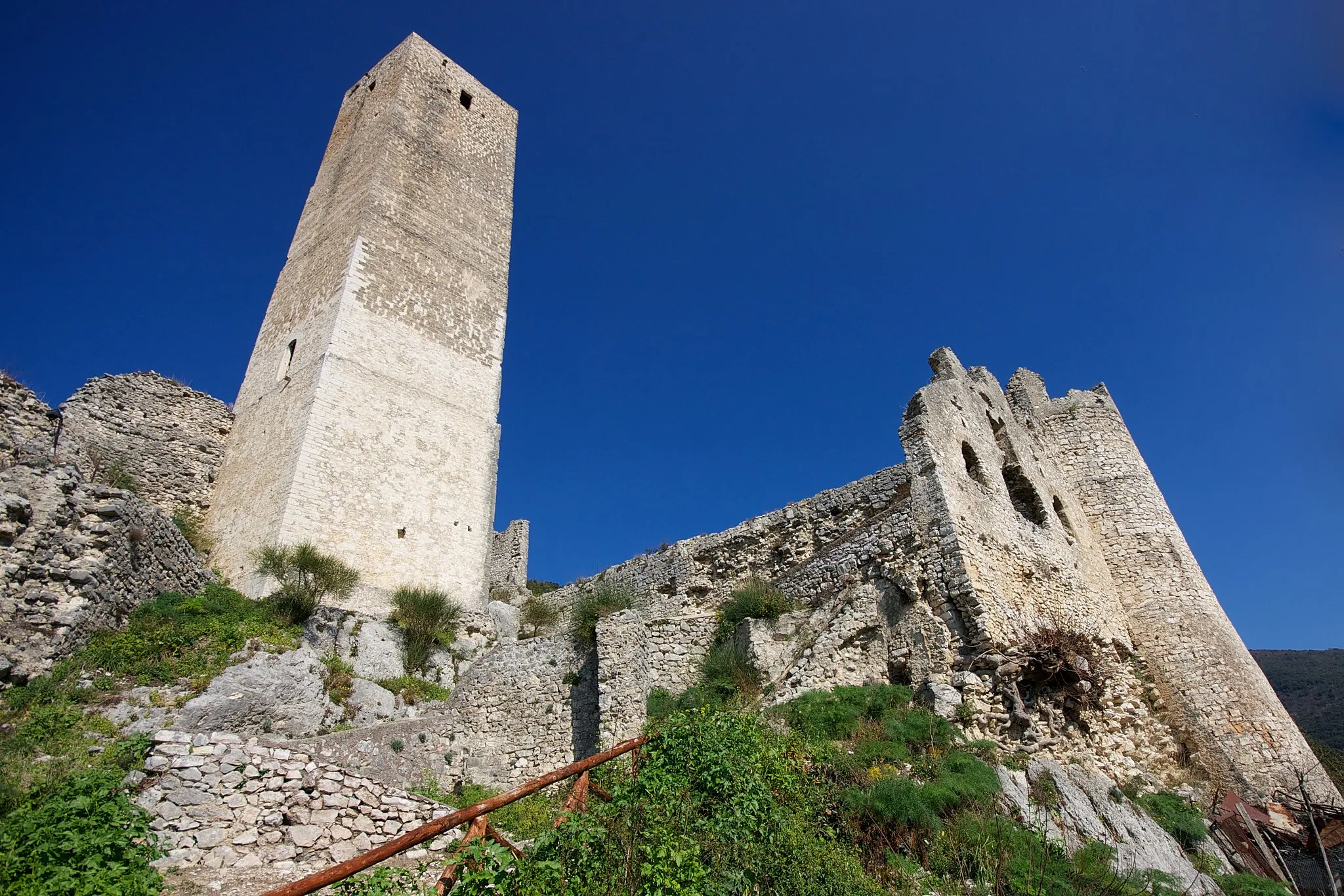 Photo showing: Lombard Tower in Poggio Catino (Province of Rieti, Lazio, Italy)