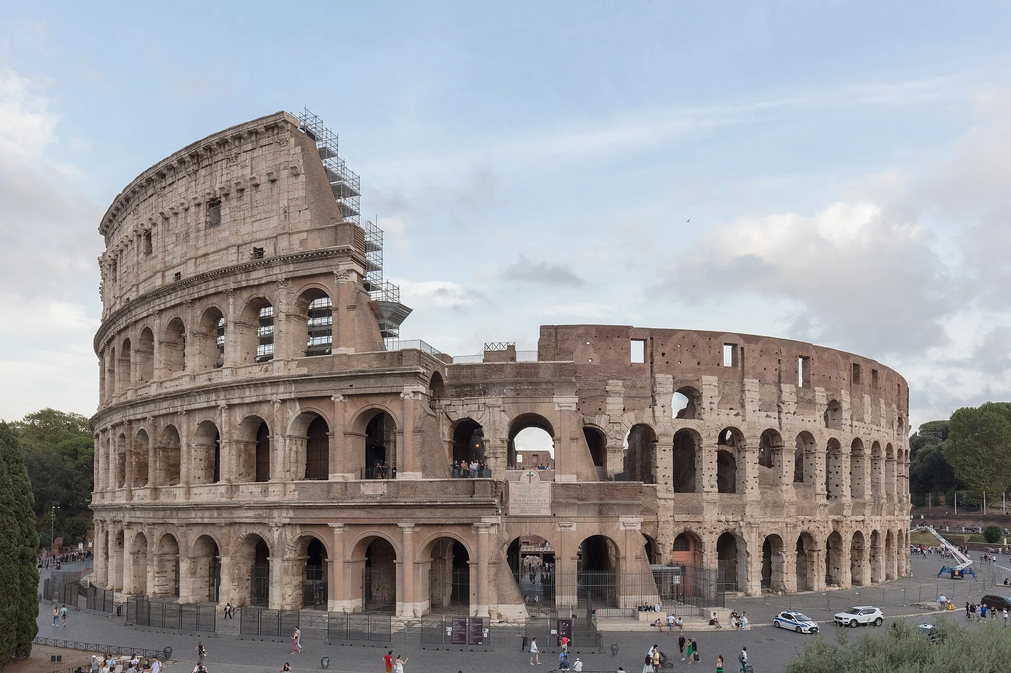 Photo showing: Colosseum, Rome, Italy
