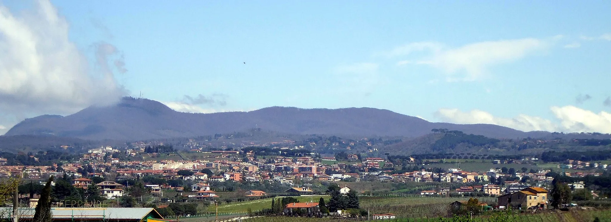 Photo showing: Cecchina panorama