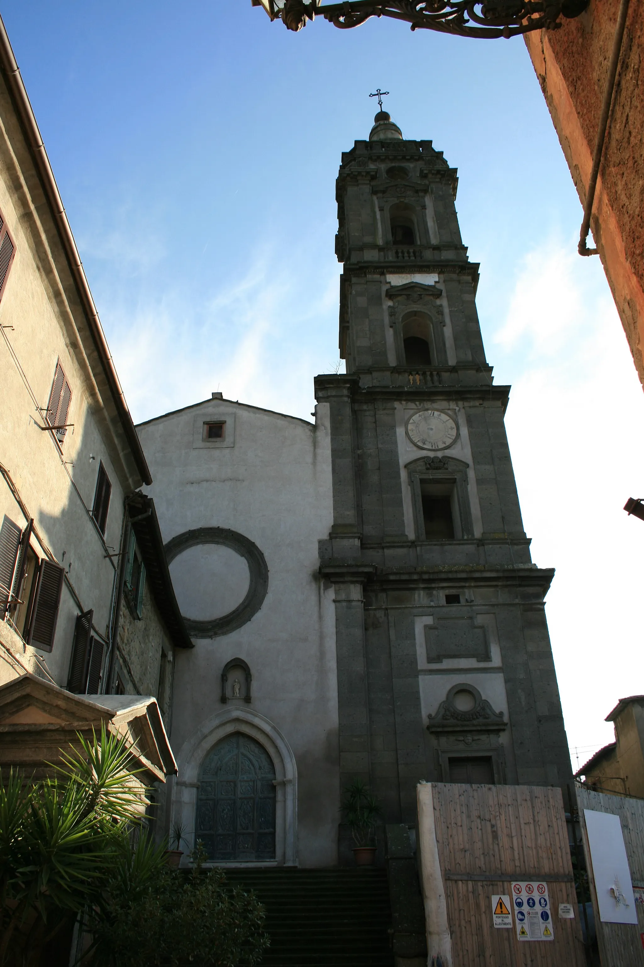 Photo showing: Facciata della Collegiata di San Giovanni Battista a Campagnano