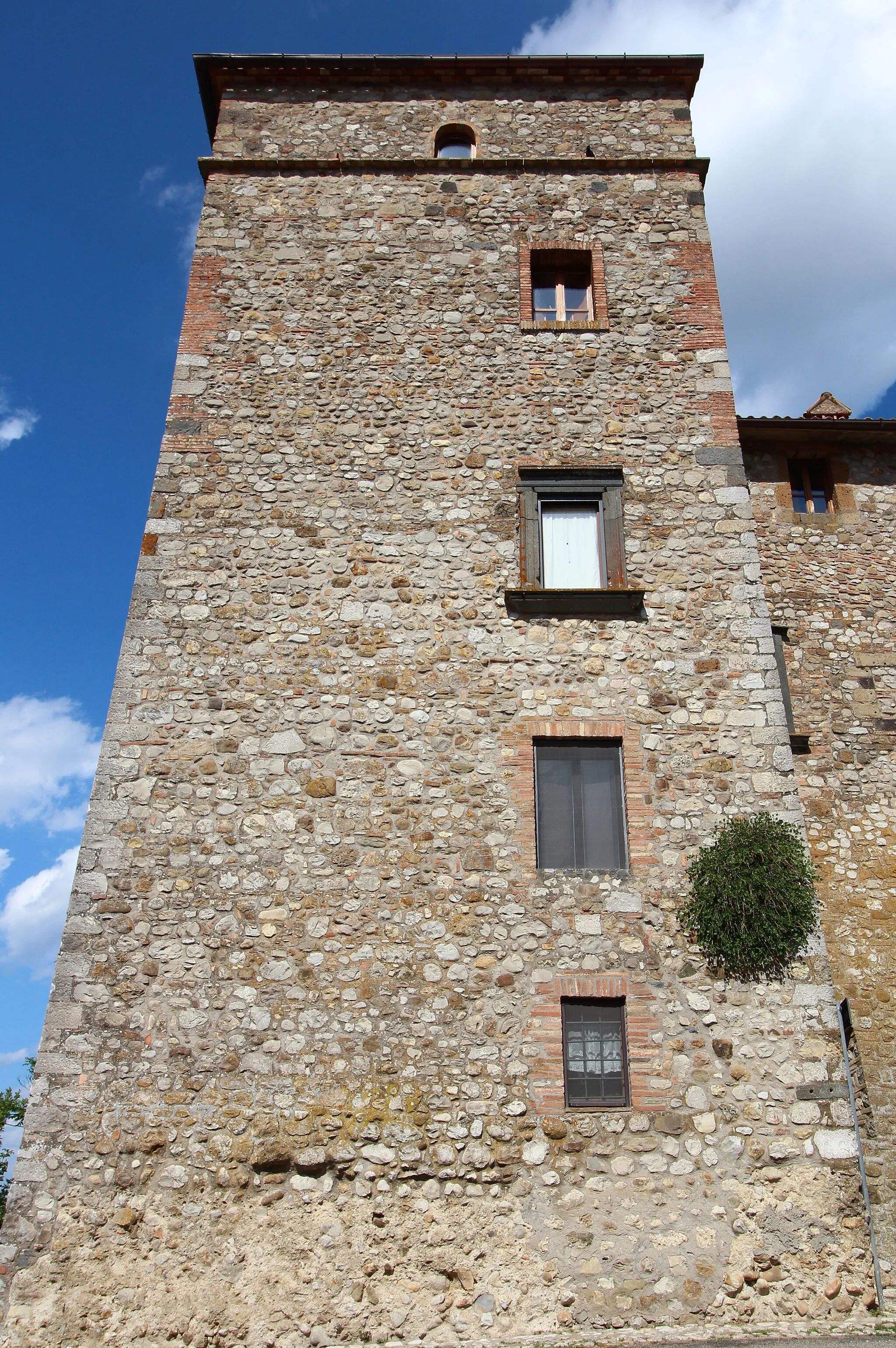 Photo showing: Castle Castello di Monterubiaglio, Monterubiaglio, hamlet of Castel Viscardo, Province of Terni, Umbria, Italy