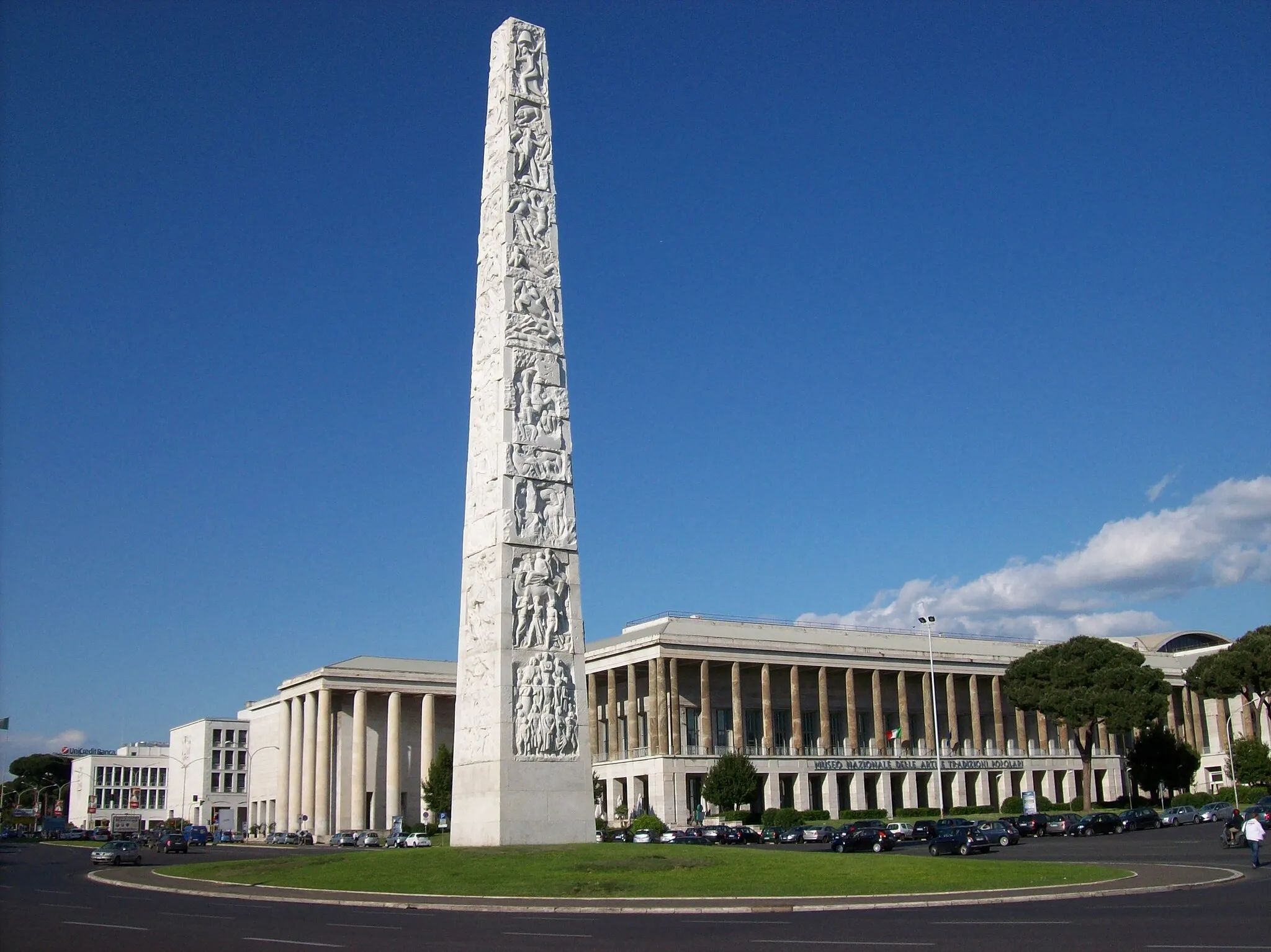 Photo showing: Guglielmo Marconi square at EUR, Rome