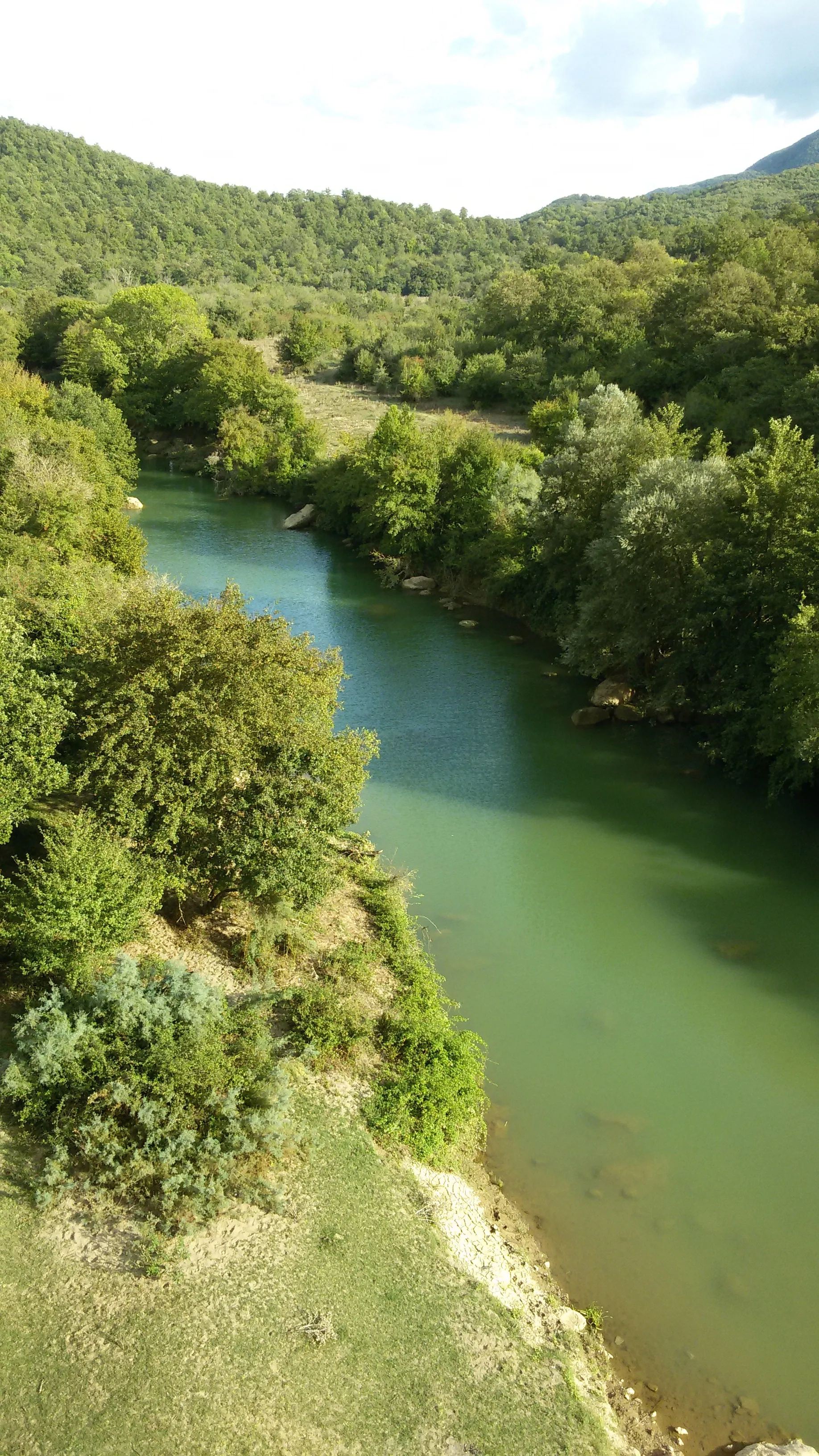 Photo showing: Fiume Mignoe presso Luni