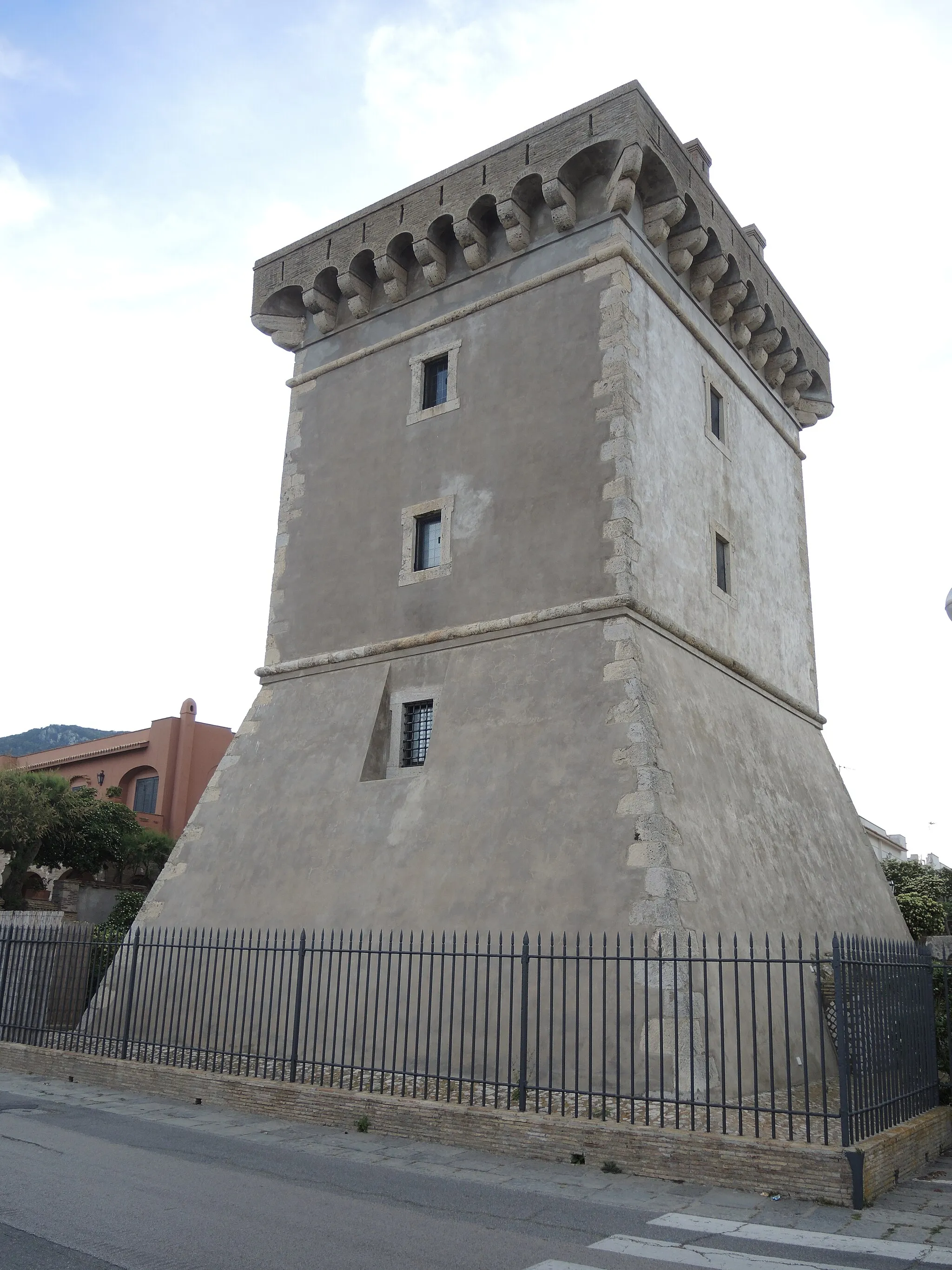 Photo showing: San Felice Circeo: Torre Vittoria
