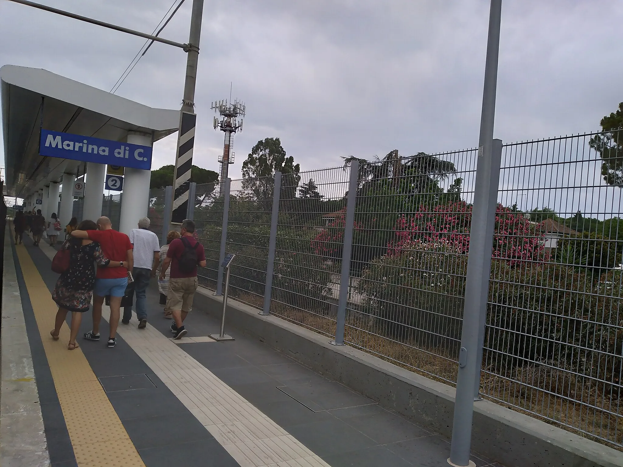 Photo showing: Marina di Cerveteri railway station