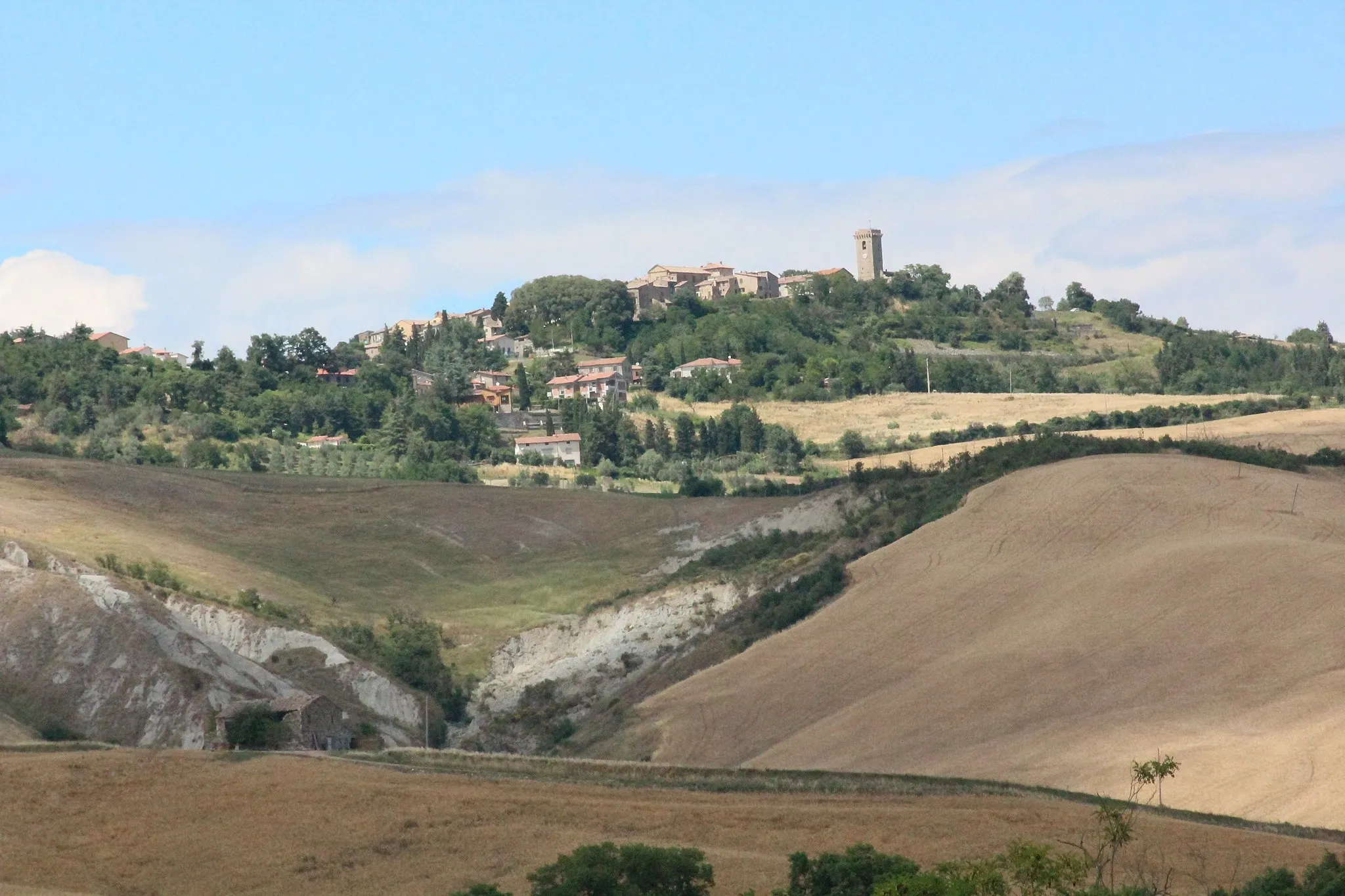 Photo showing: Panorama of Celle sul Rigo, hamlet of San Casciano dei Bagni, Province of Siena, Tuscany, Italy