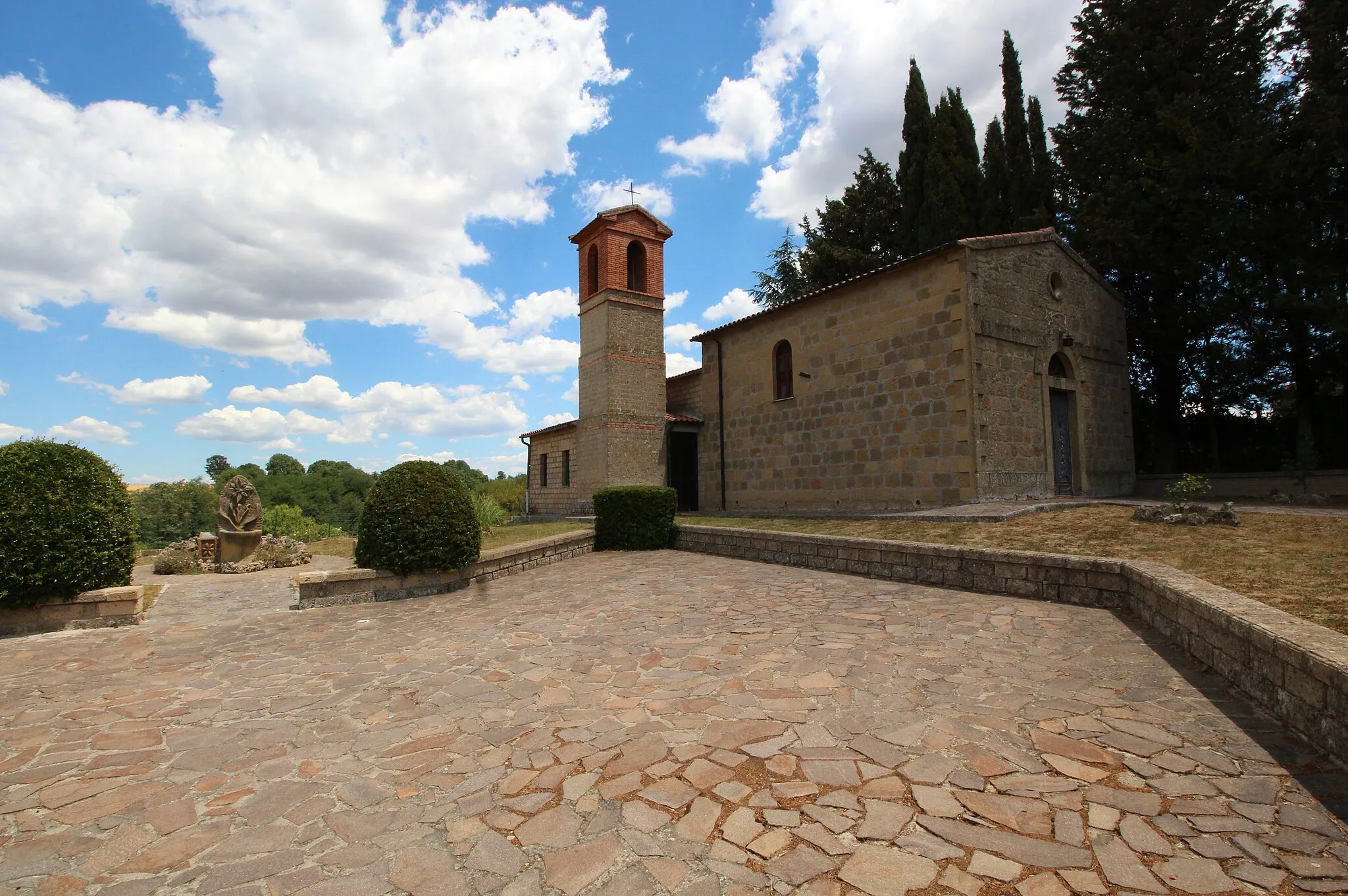 Photo showing: Church San Paolo della Croce, Casone, hamlet of Pitigliano, Province of Grosseto, Tuscany, Italy