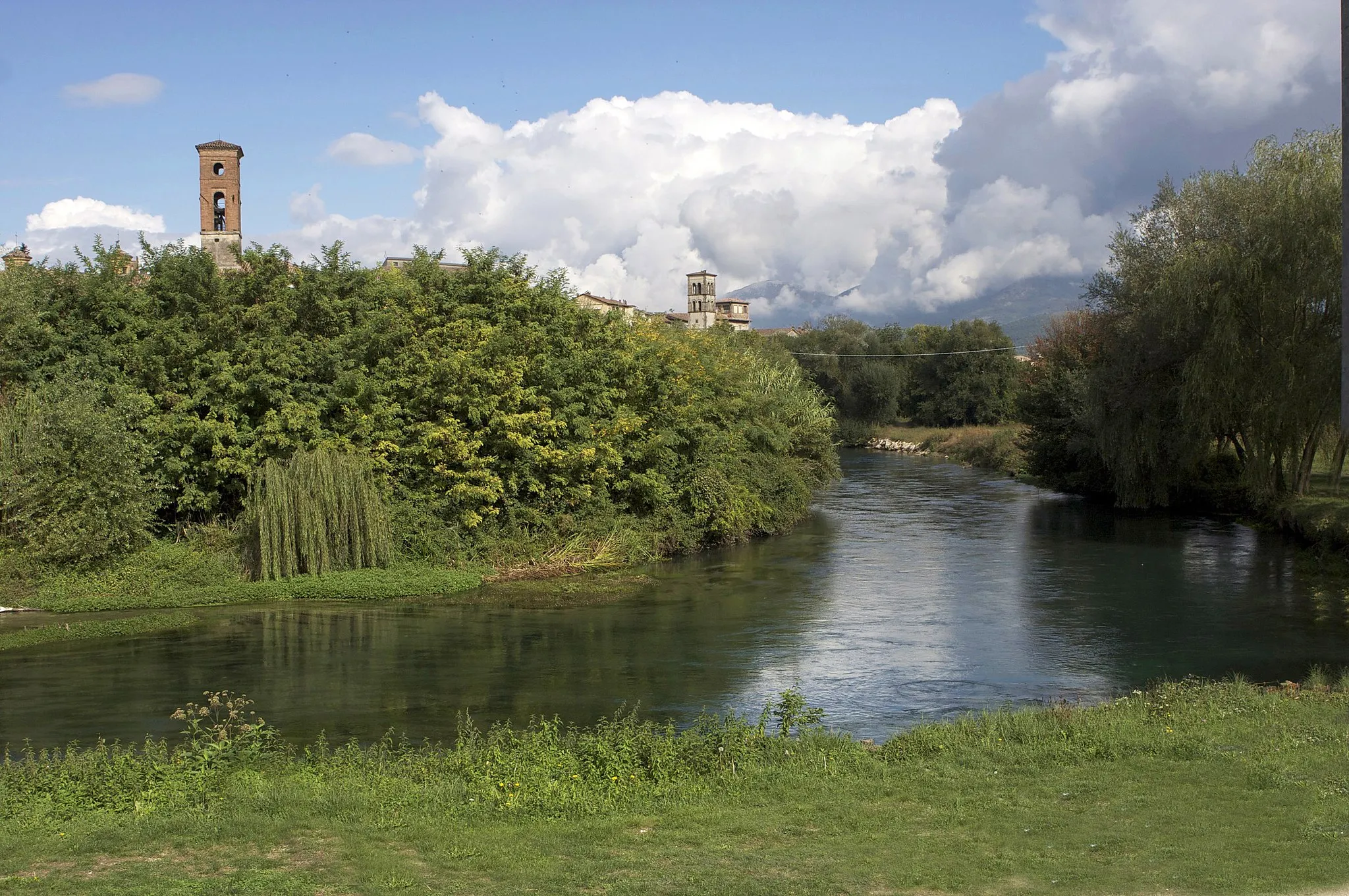 Photo showing: Velino River in Rieti (Lazio, Italy)