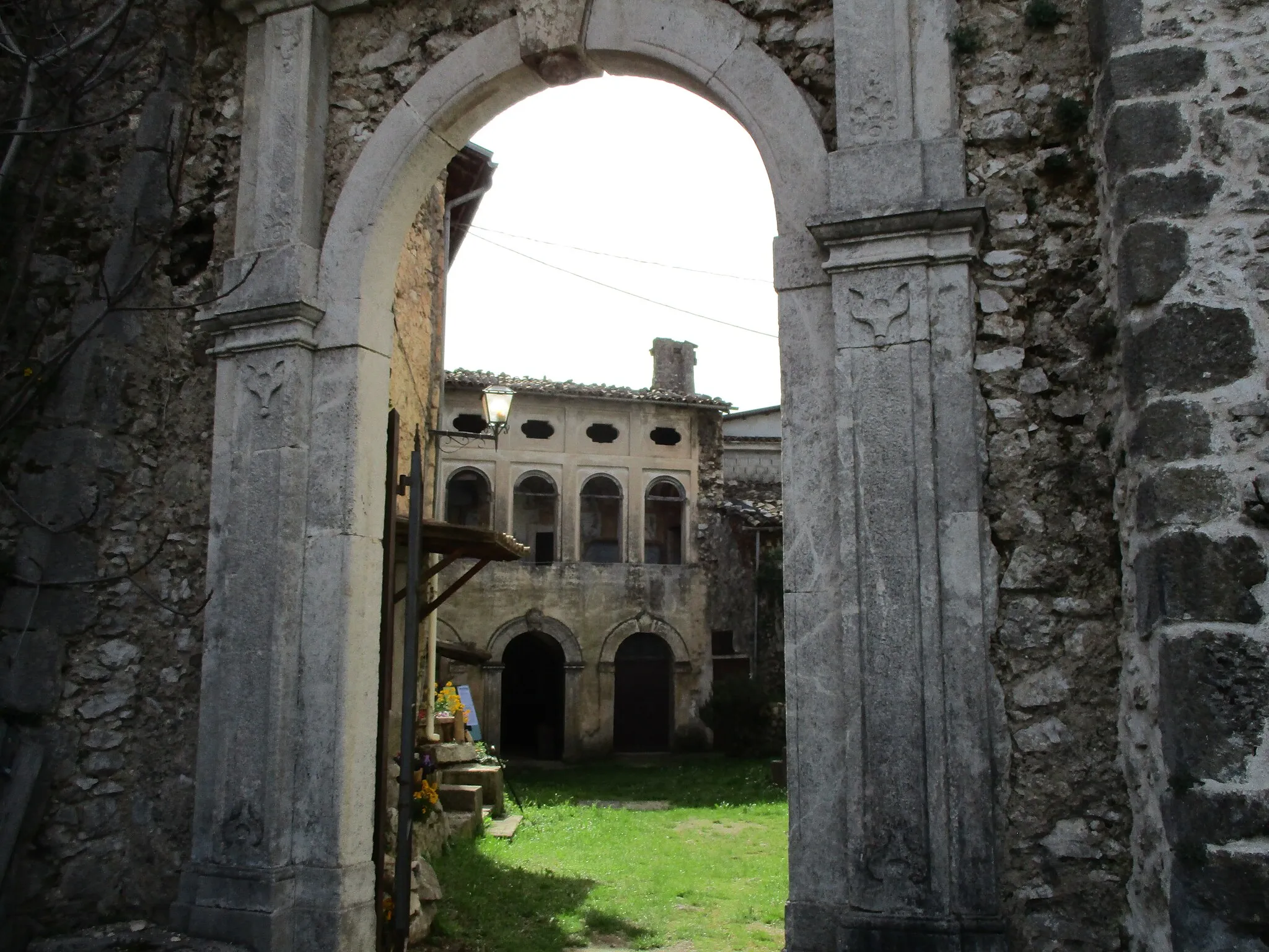 Photo showing: Ingresso del castello Piccolomini
