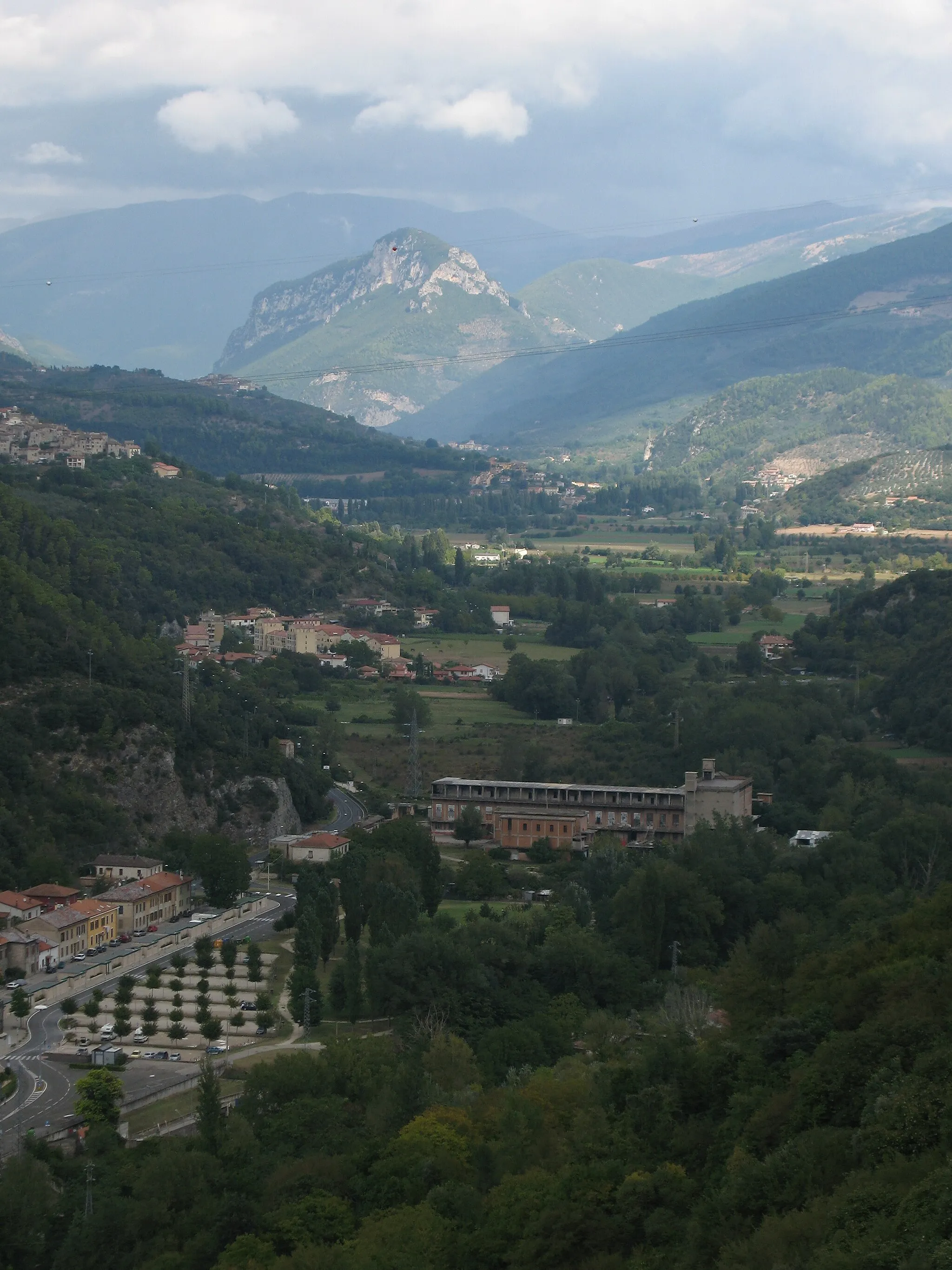 Photo showing: Montefranco valley