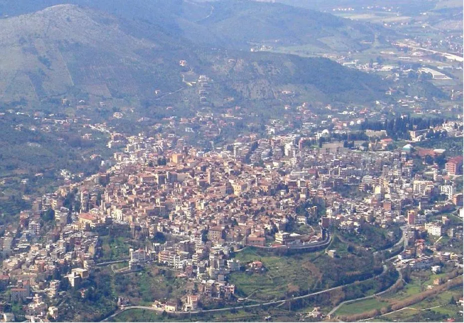 Photo showing: Priverno (LT) Panorama dall'altopiano delle Serre di Roccasecca