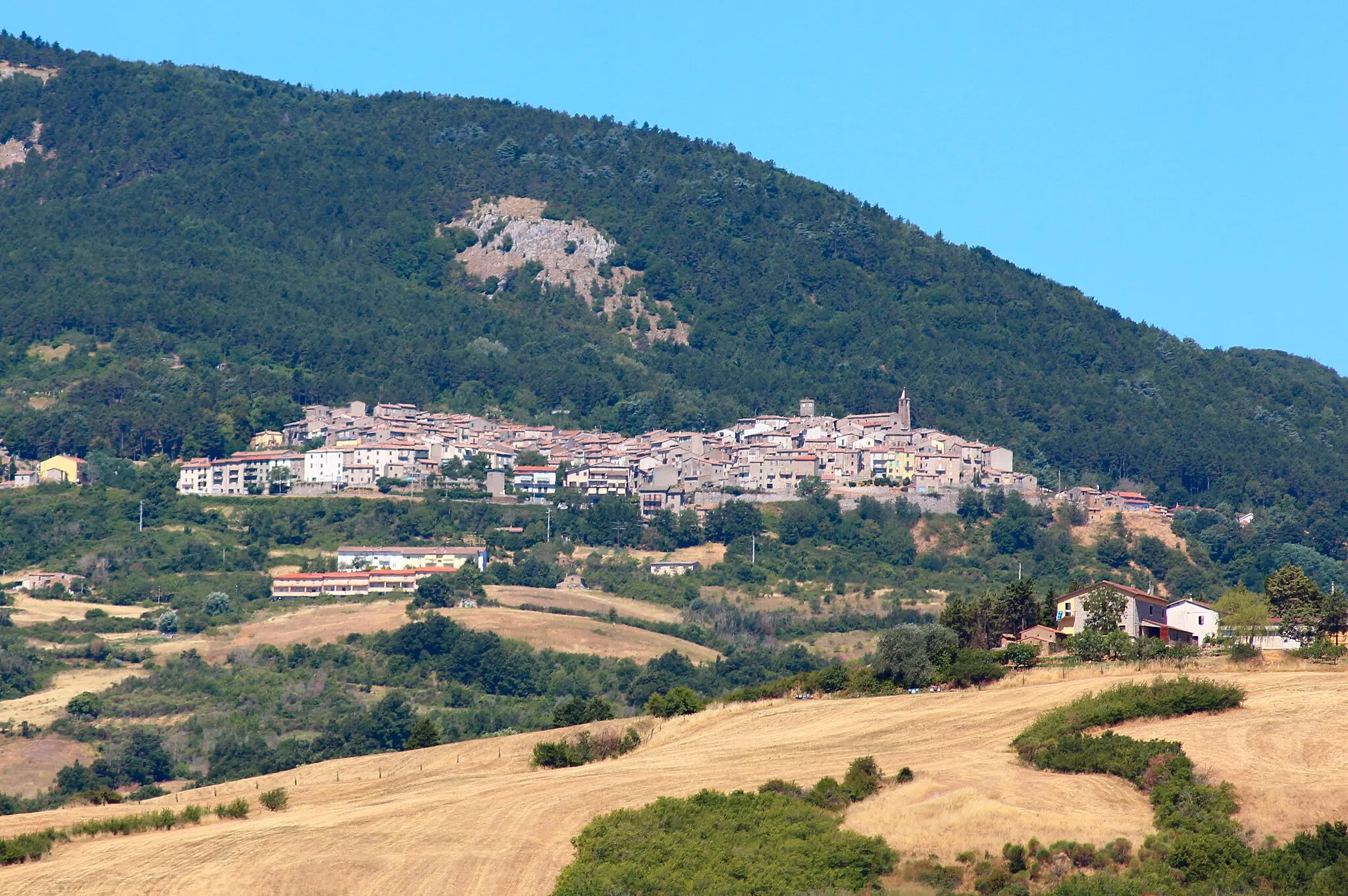 Photo showing: Panorama of Castell'Azzara, Province of Grosseto, Tuscany, Italy