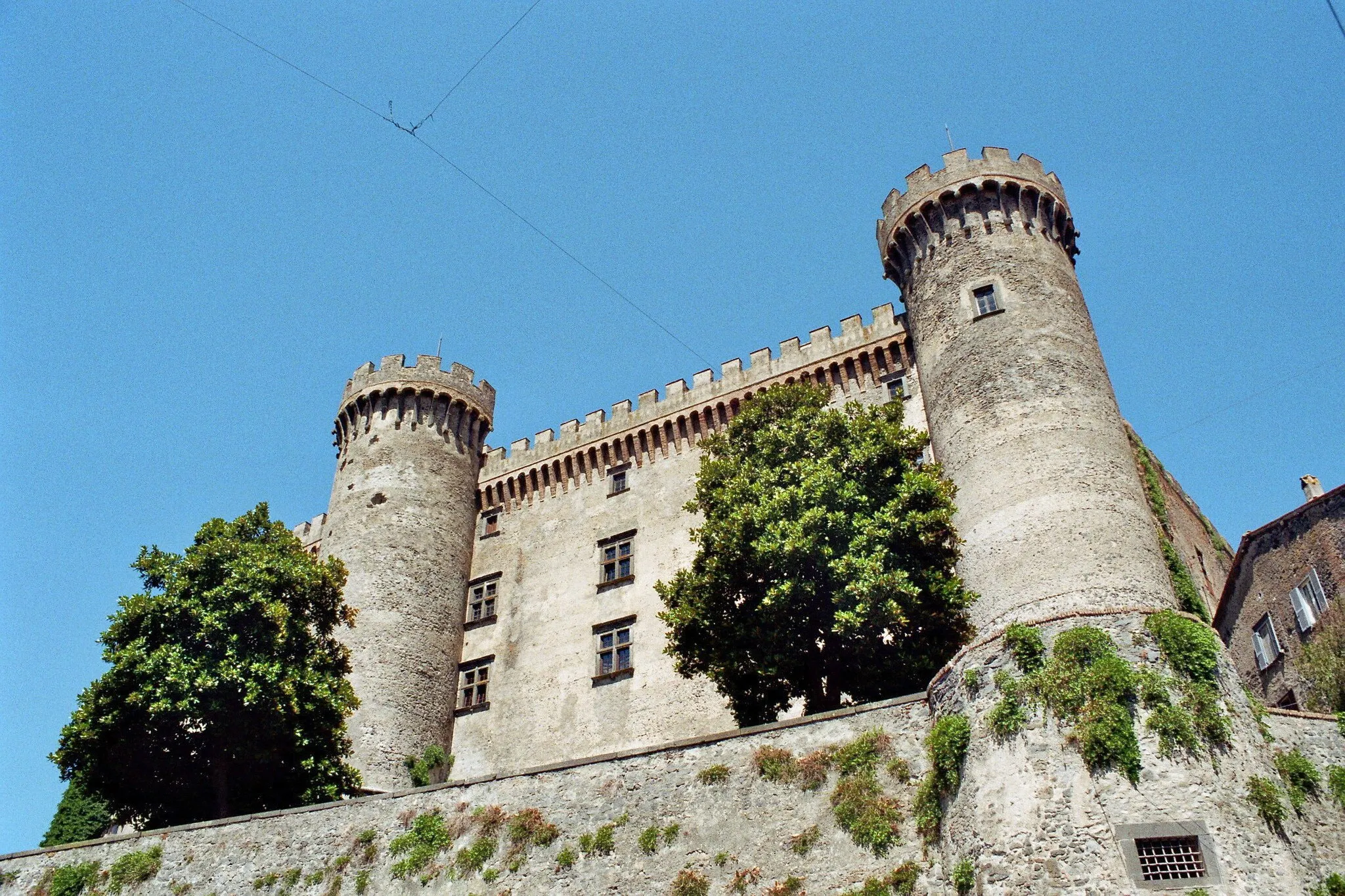Photo showing: Orsini-Odescalchi Castle in Bracciano, Italy, from below