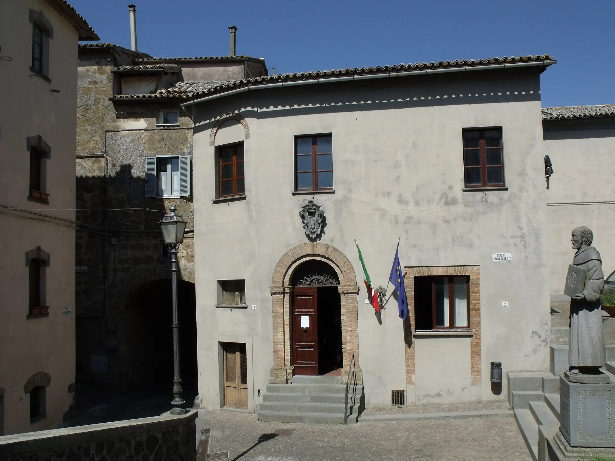 Photo showing: Townhall of Porano, Province of Terni, Umbria, Italy