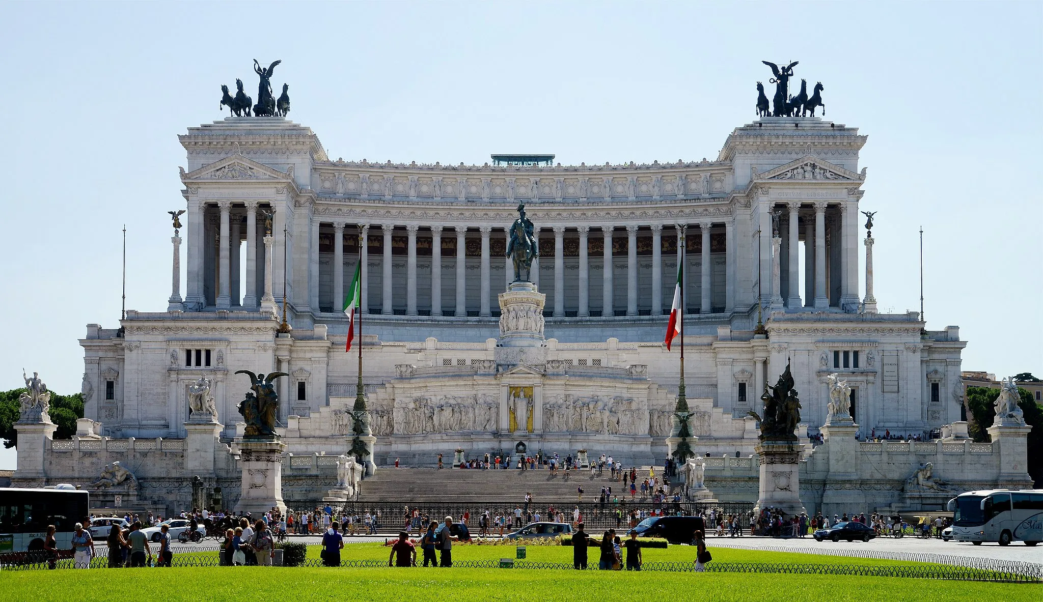 Photo showing: The Altare della Patria, a monument to Vittorio Emanuele II, Rome