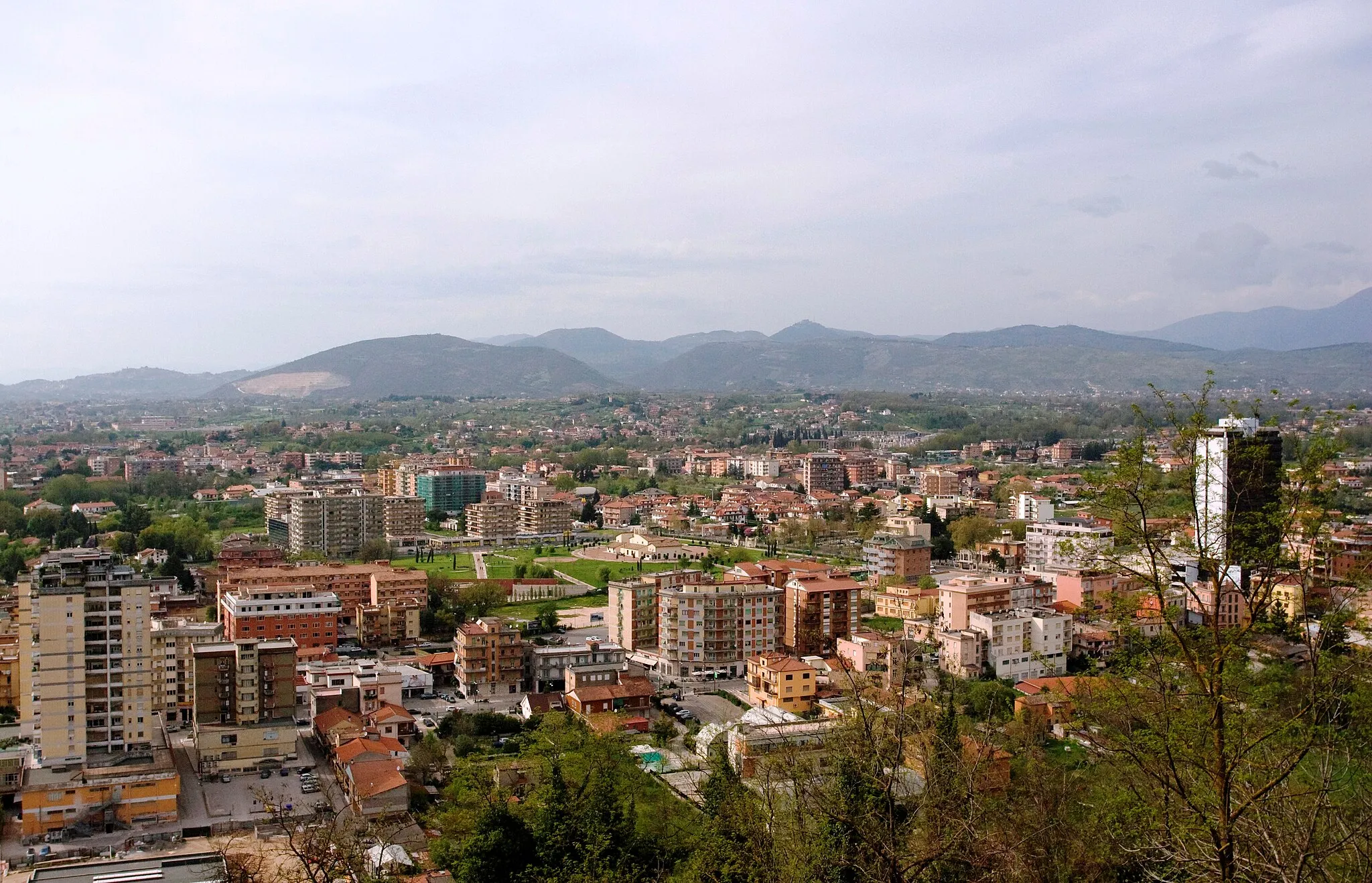 Photo showing: frosinone bassa da via belvedere