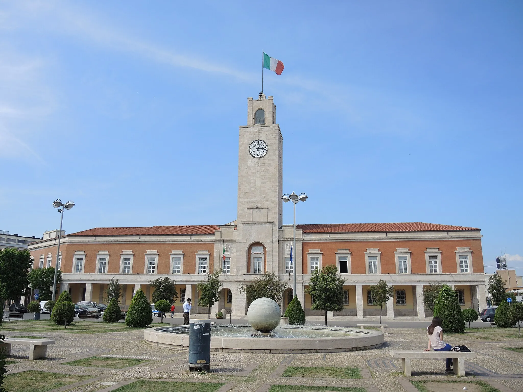 Photo showing: Latina: Municipio