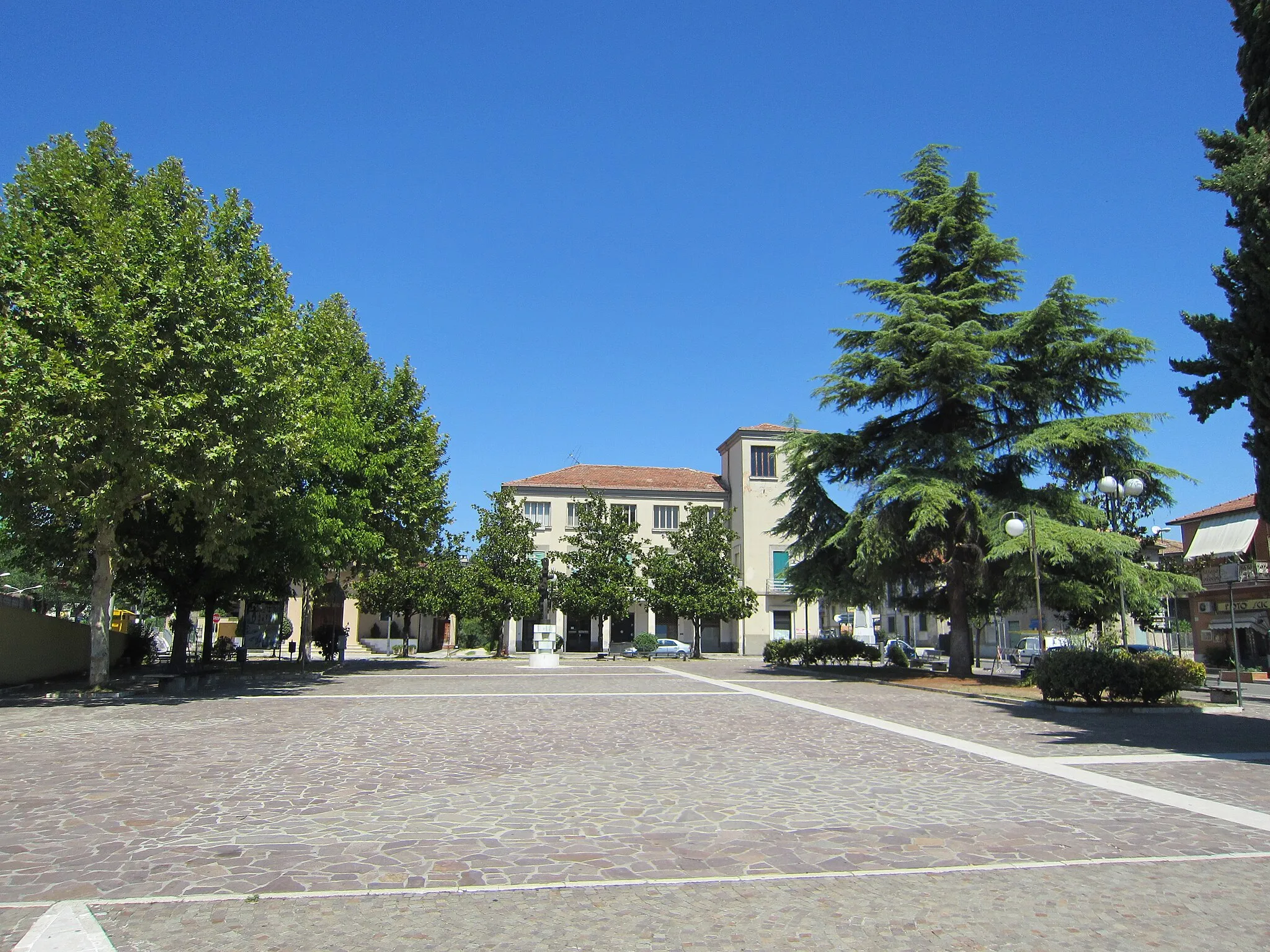 Photo showing: Piazza Trento