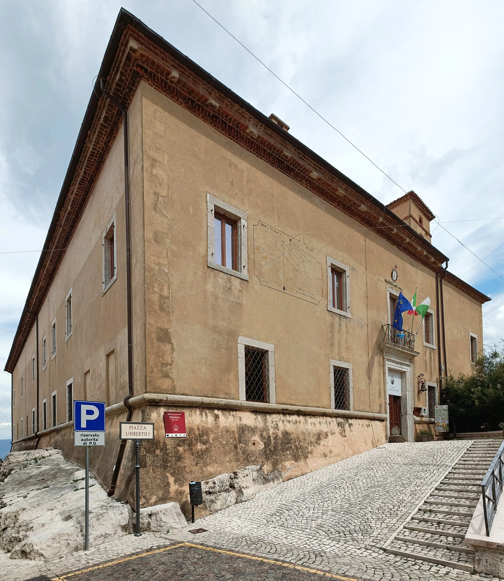 Photo showing: Palazzo Massimo.