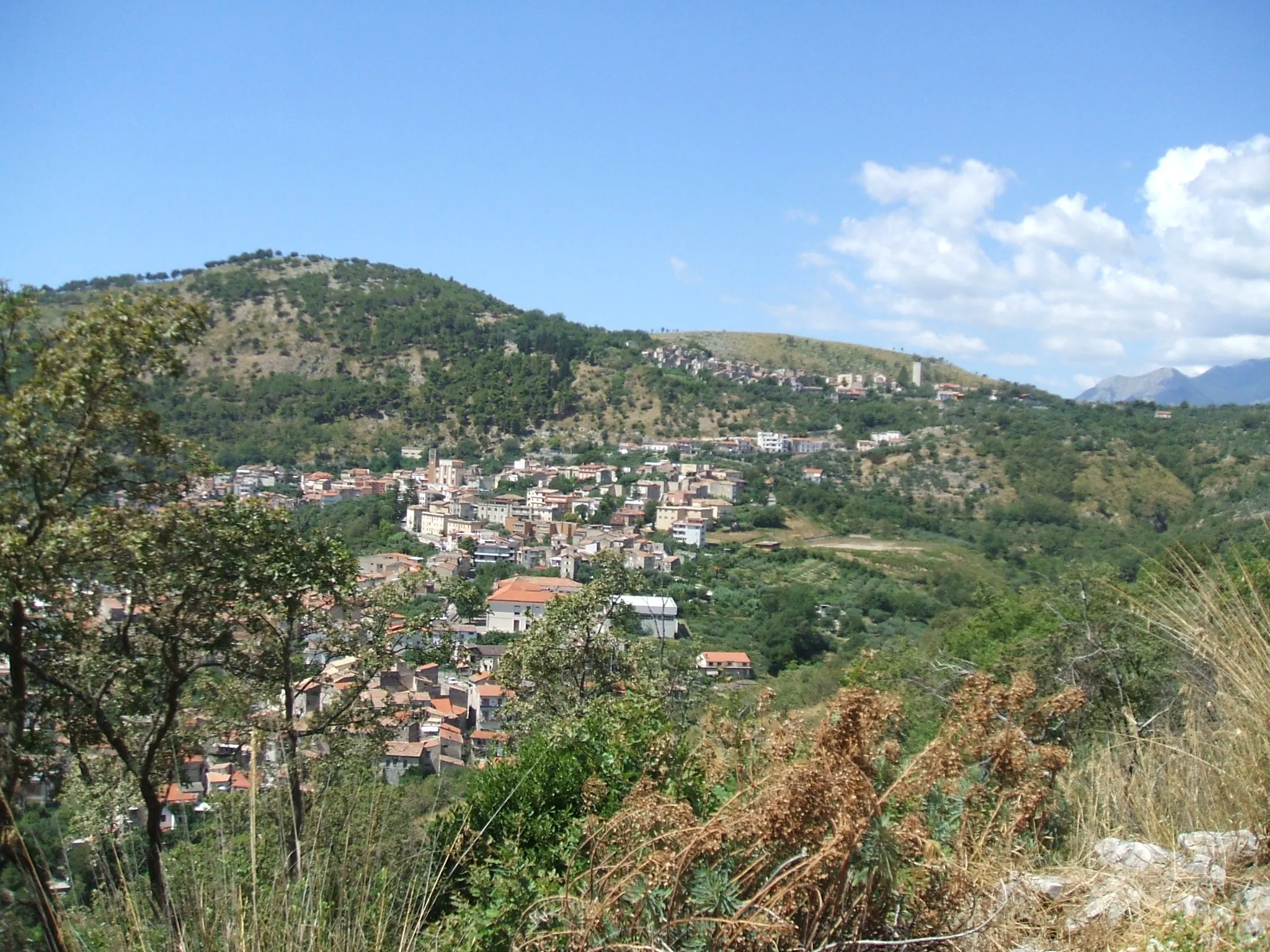 Photo showing: View of Santi Cosma e Damiano (LT) and Ventosa town center, Provincia di Latina, Regione Lazio (Latina Province, Latium Region, Italy).