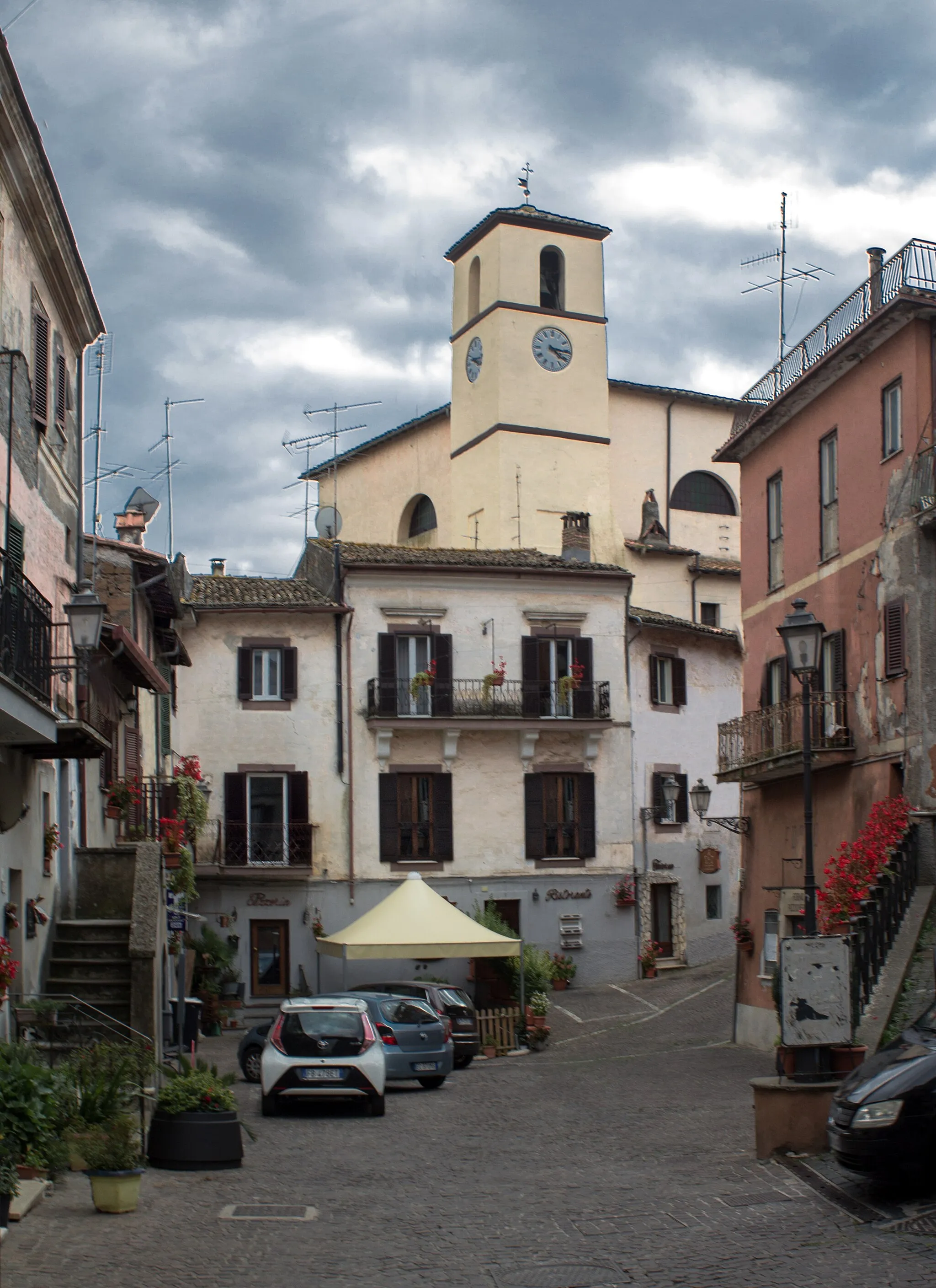 Photo showing: Piazza della Libertà 2