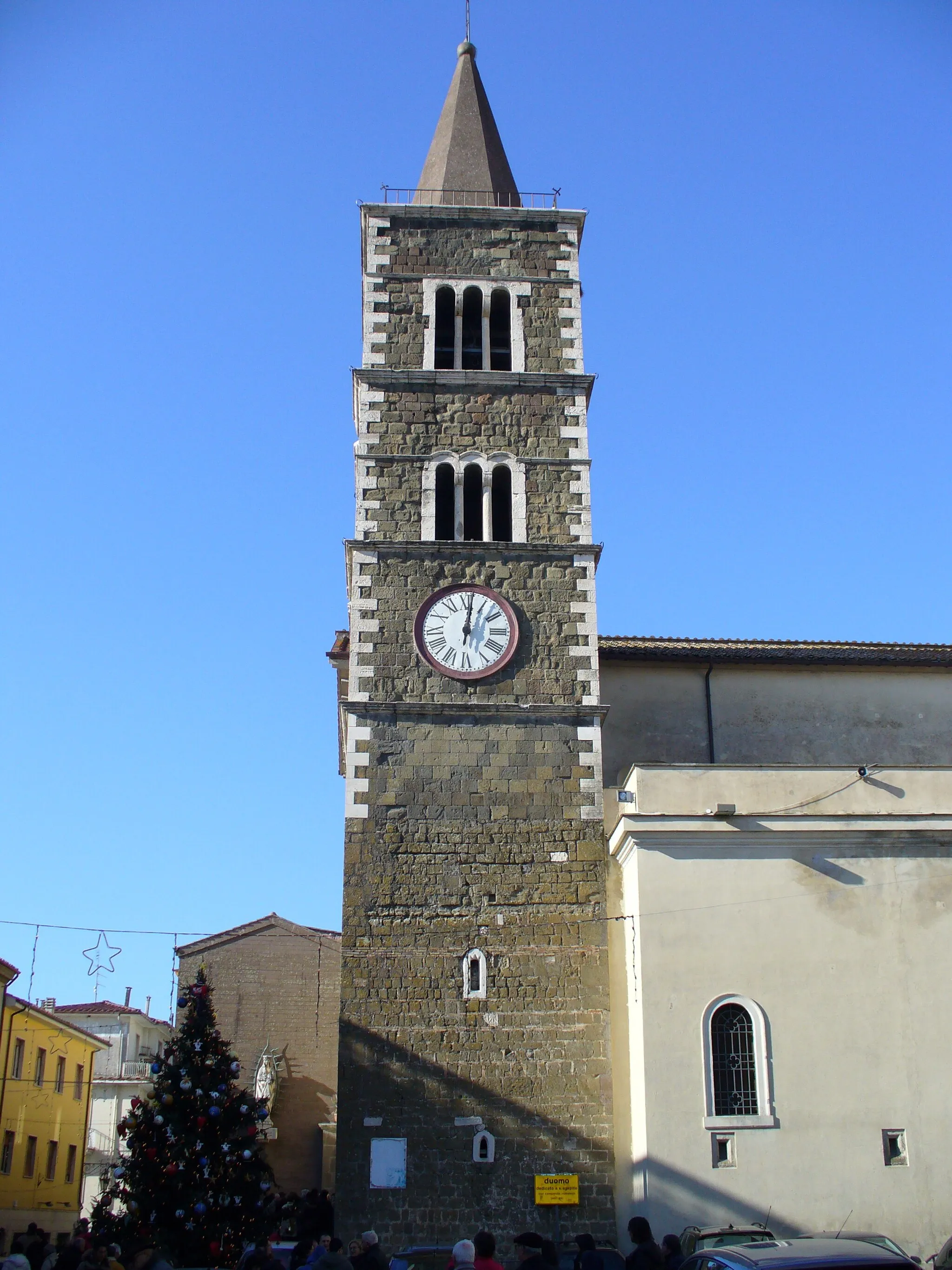 Photo showing: Palestrina (Italy) -

Chiesa S.Agapito — Campanile.