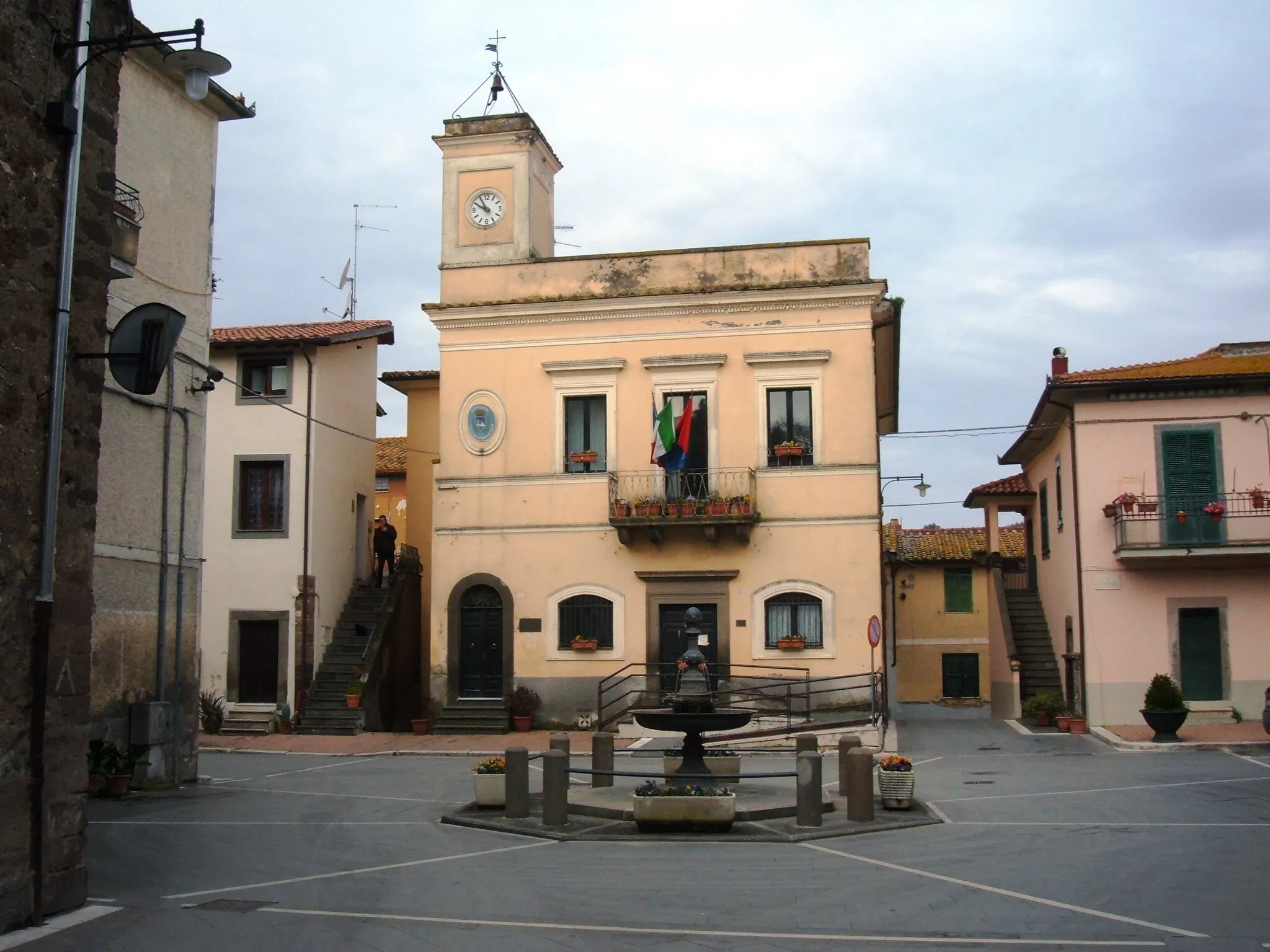 Photo showing: Palazzo comunale di Villa San Giovanni in Tuscia (VT)