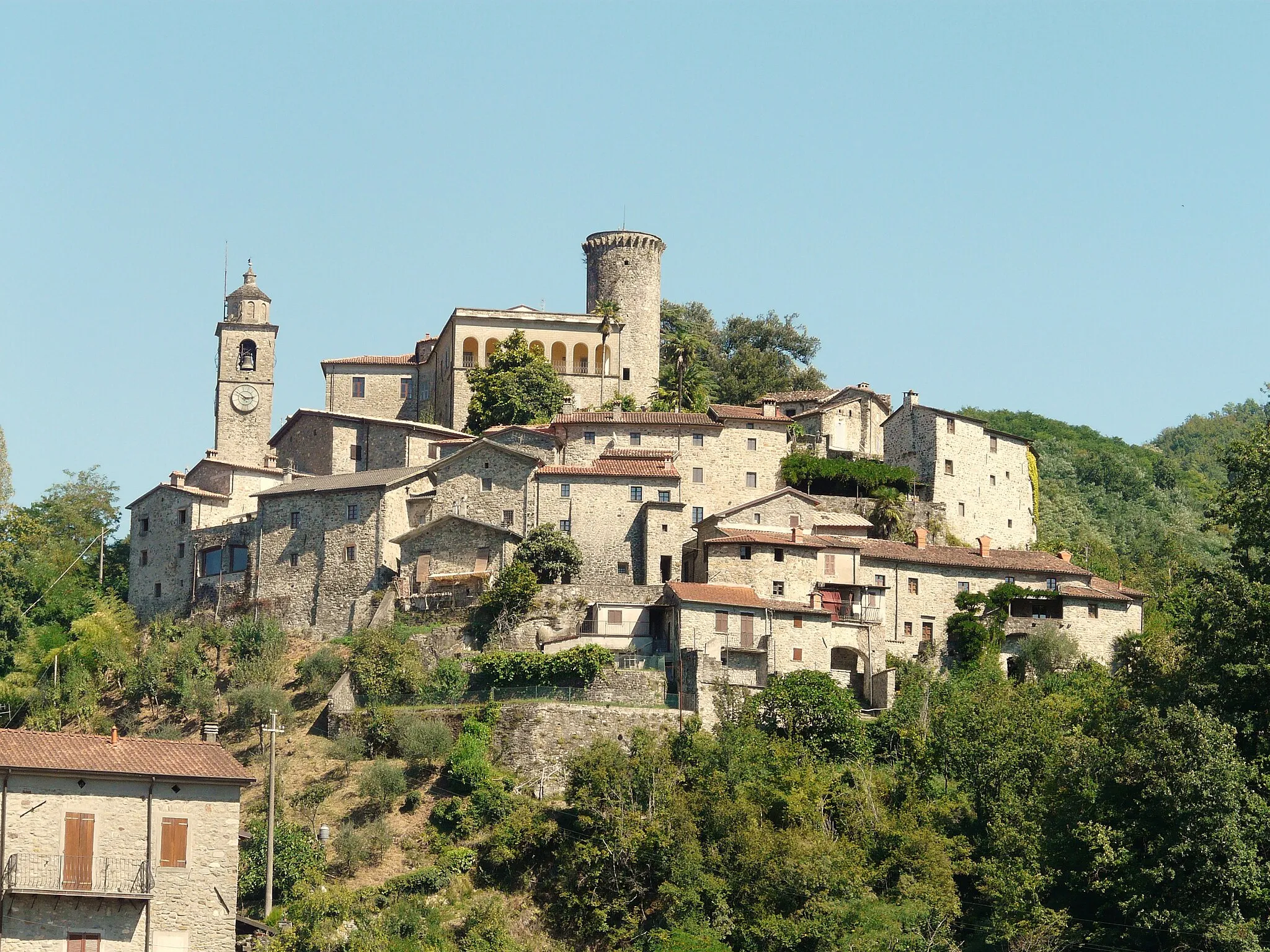 Photo showing: Panorama del castello di Bagnone, Toscana, Italia
