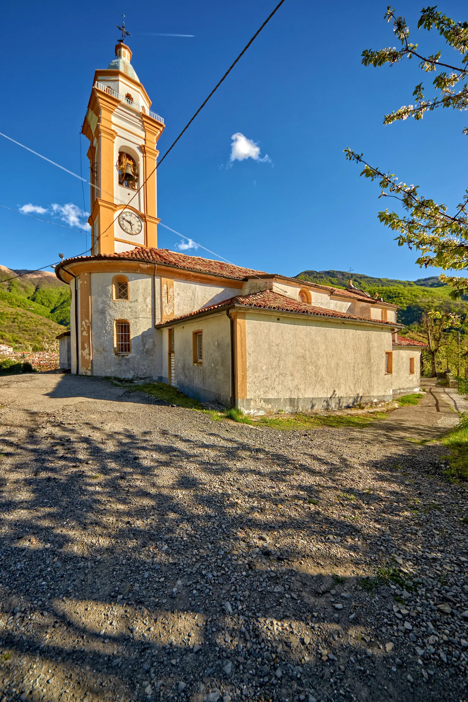 Photo showing: Chiesa di Santa Maria Assunta, retro