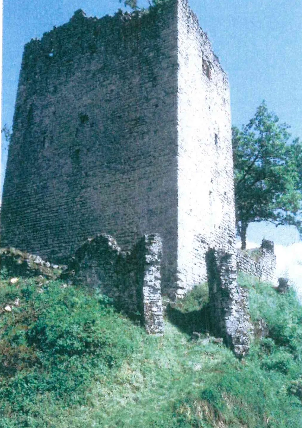 Photo showing: A tore do castello de Sorli, comüne do Borghetto, provinsa de Lisandria
