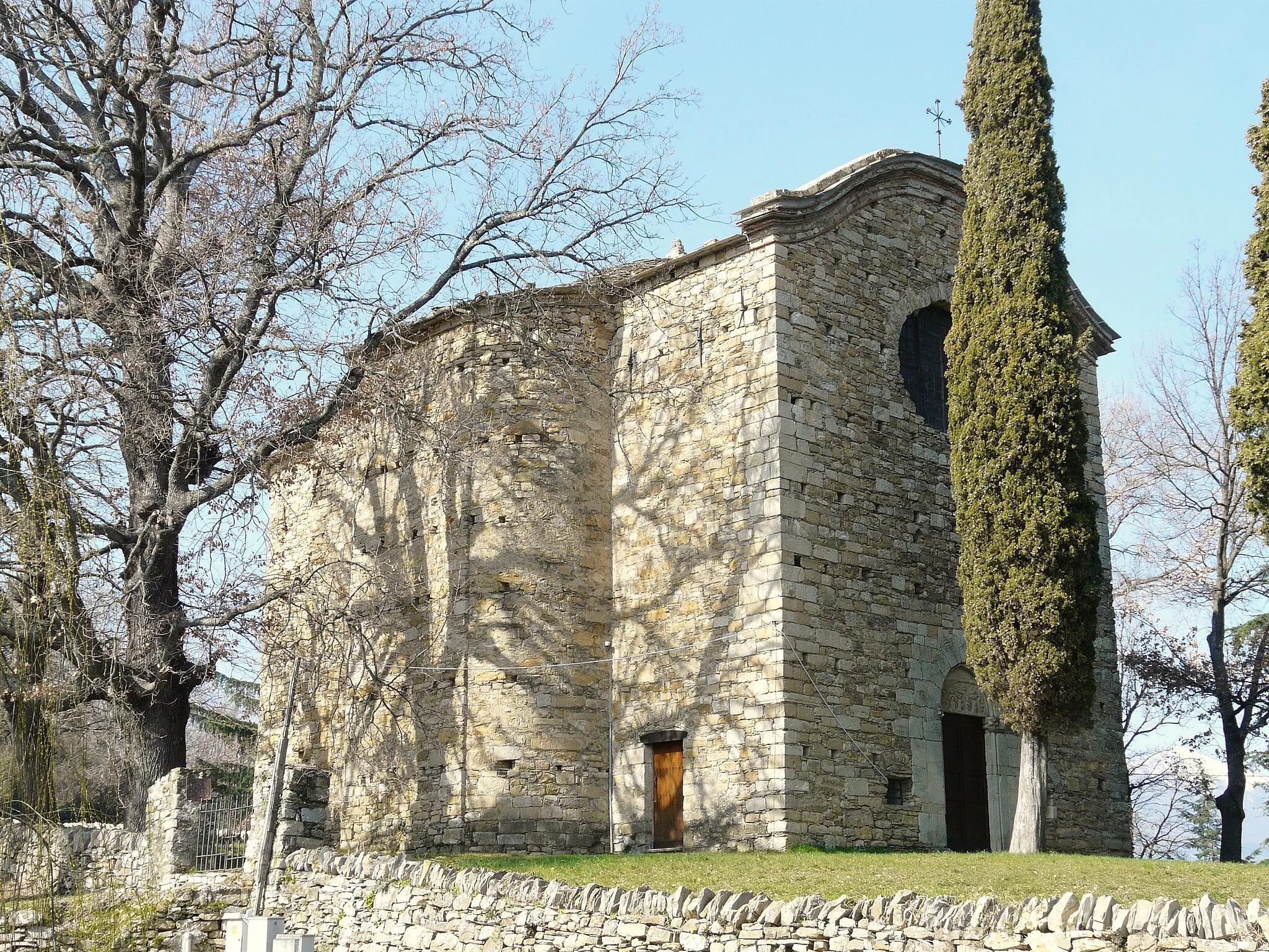 Photo showing: Chiesa di Santo Stefano, Lucinasco, Liguria, Italia