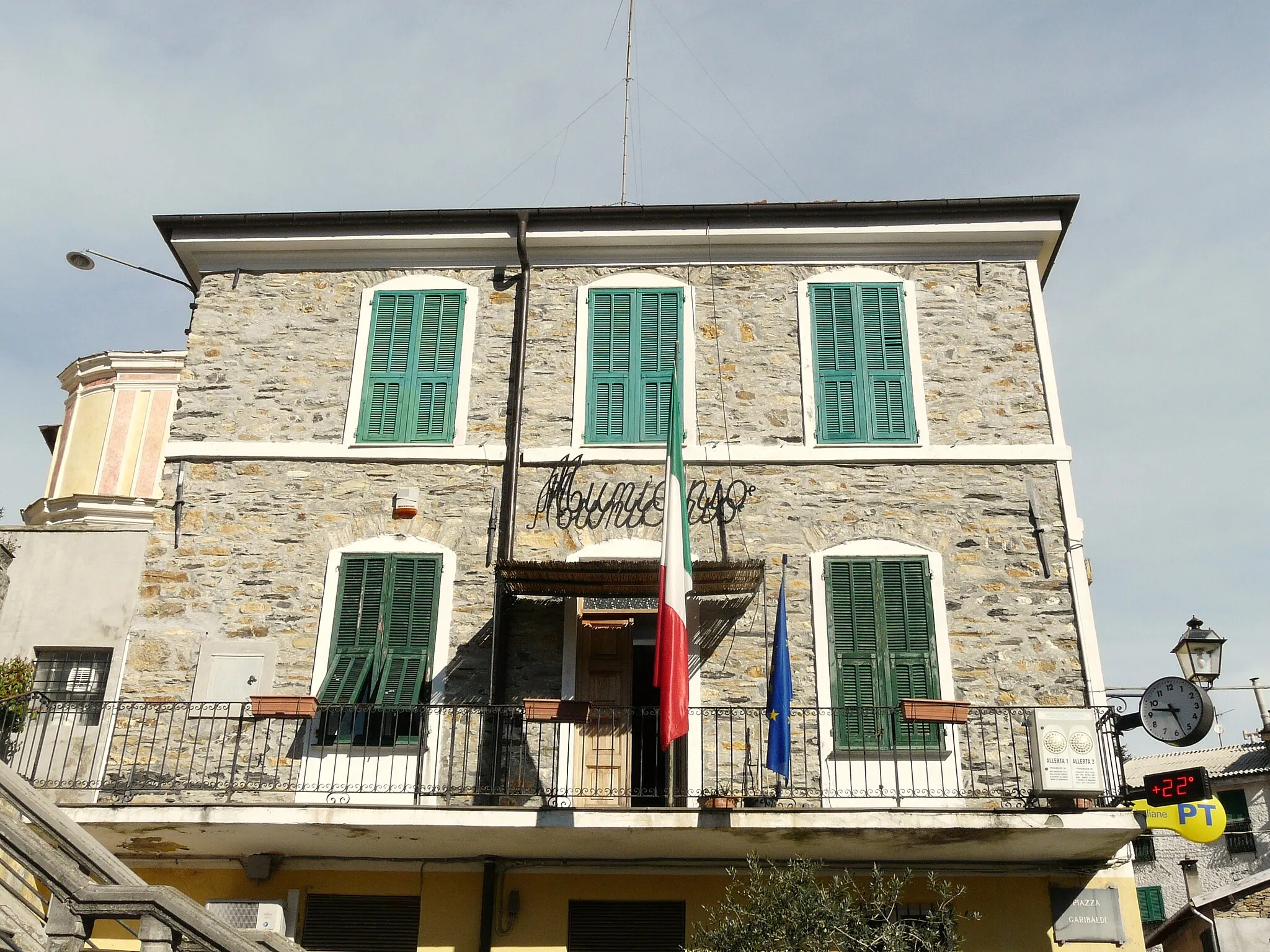 Photo showing: Municipio di Carpasio, Liguria, Italia