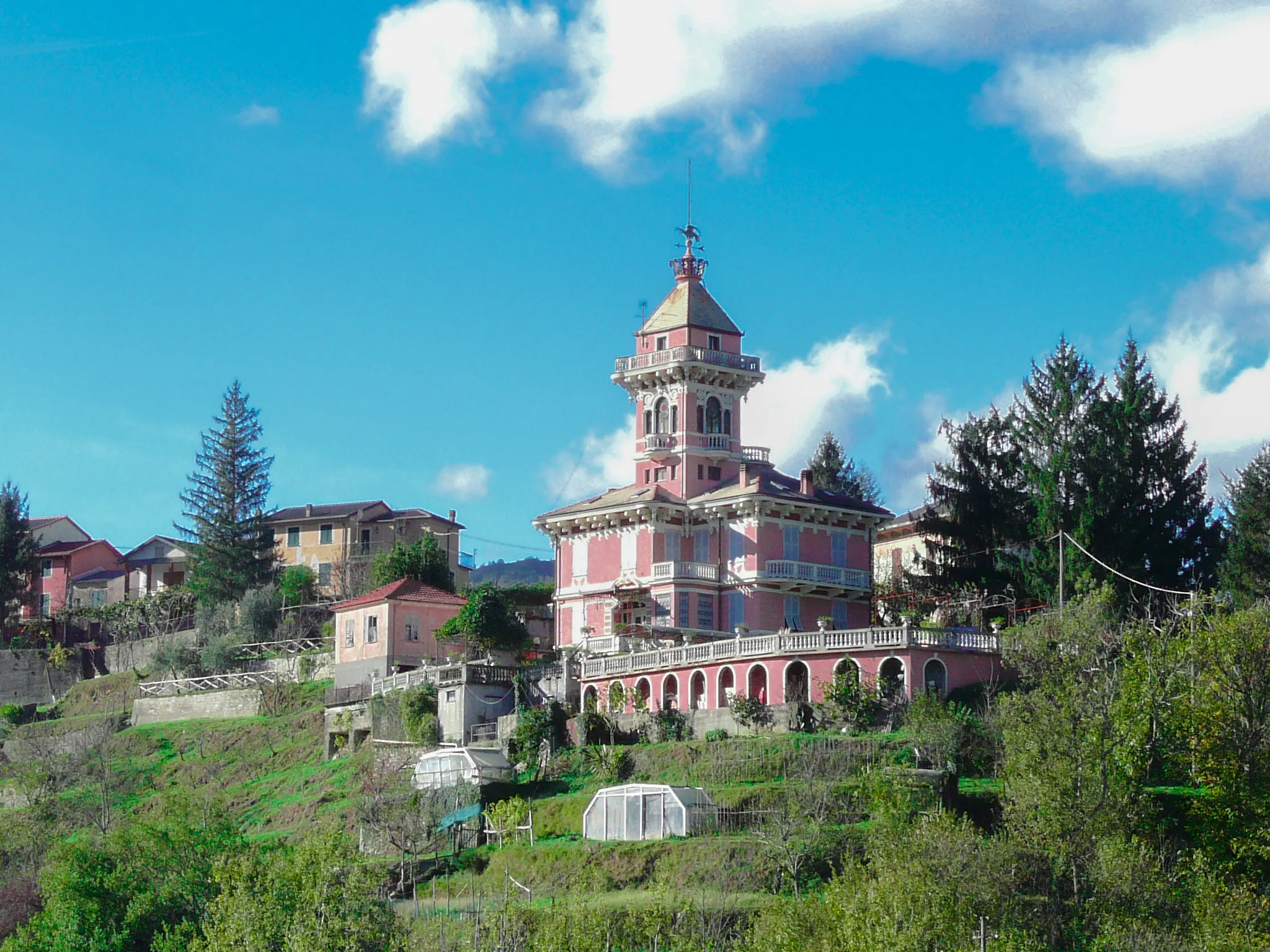 Photo showing: Villa presso Ognio, Neirone, Liguria, Italia