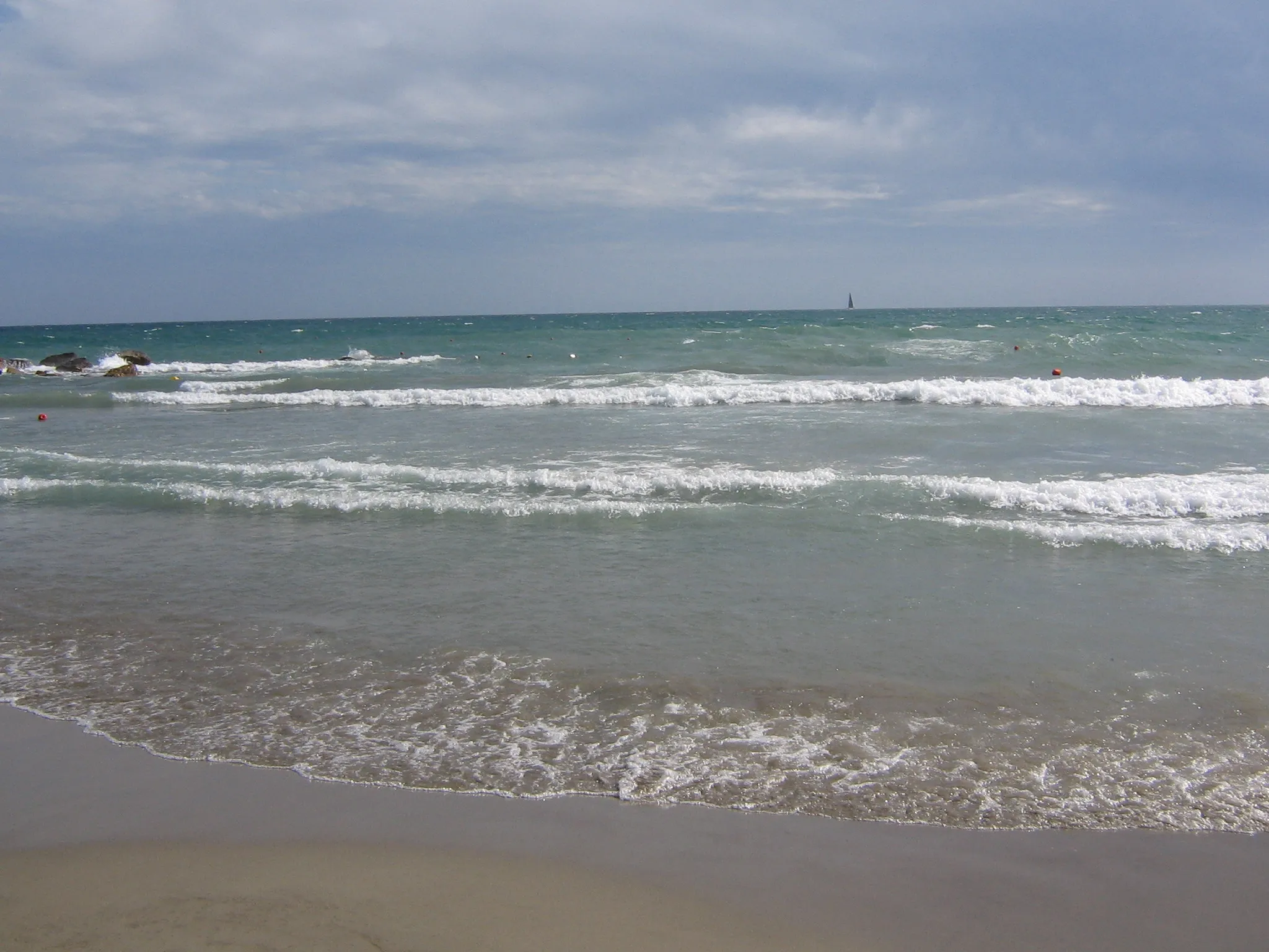 Photo showing: La spiaggia ed il mare ad Andora